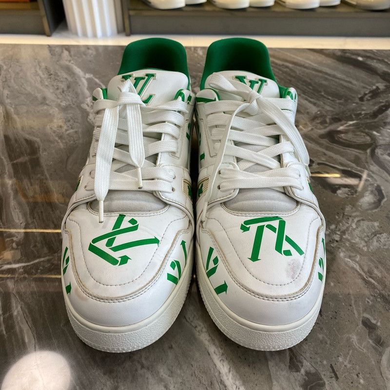 Louis Vuitton Louis Vuitton Green Logo Low-Top Sneakers - Size US 9.5 / EU 42-43 - 2 Thumbnail