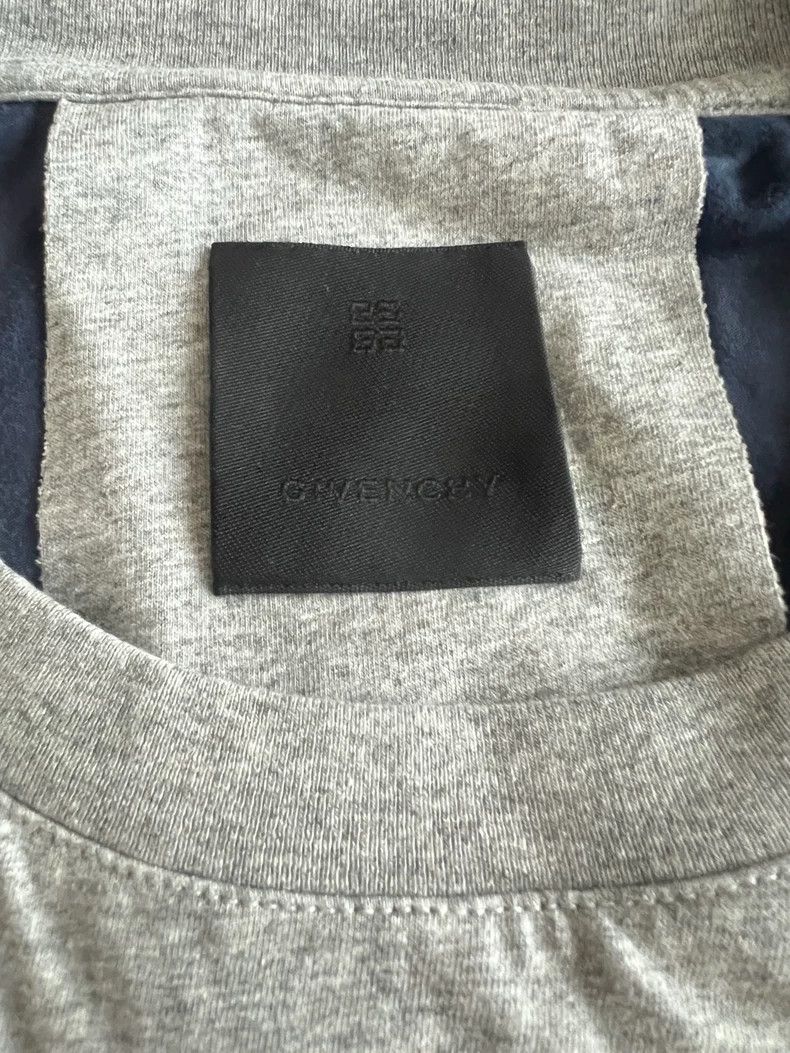 Givenchy Givenchy SizeXXXL FW23 Letter Pattern Printed Short Sleeve Size US M / EU 48-50 / 2 - 2 Thumbnail