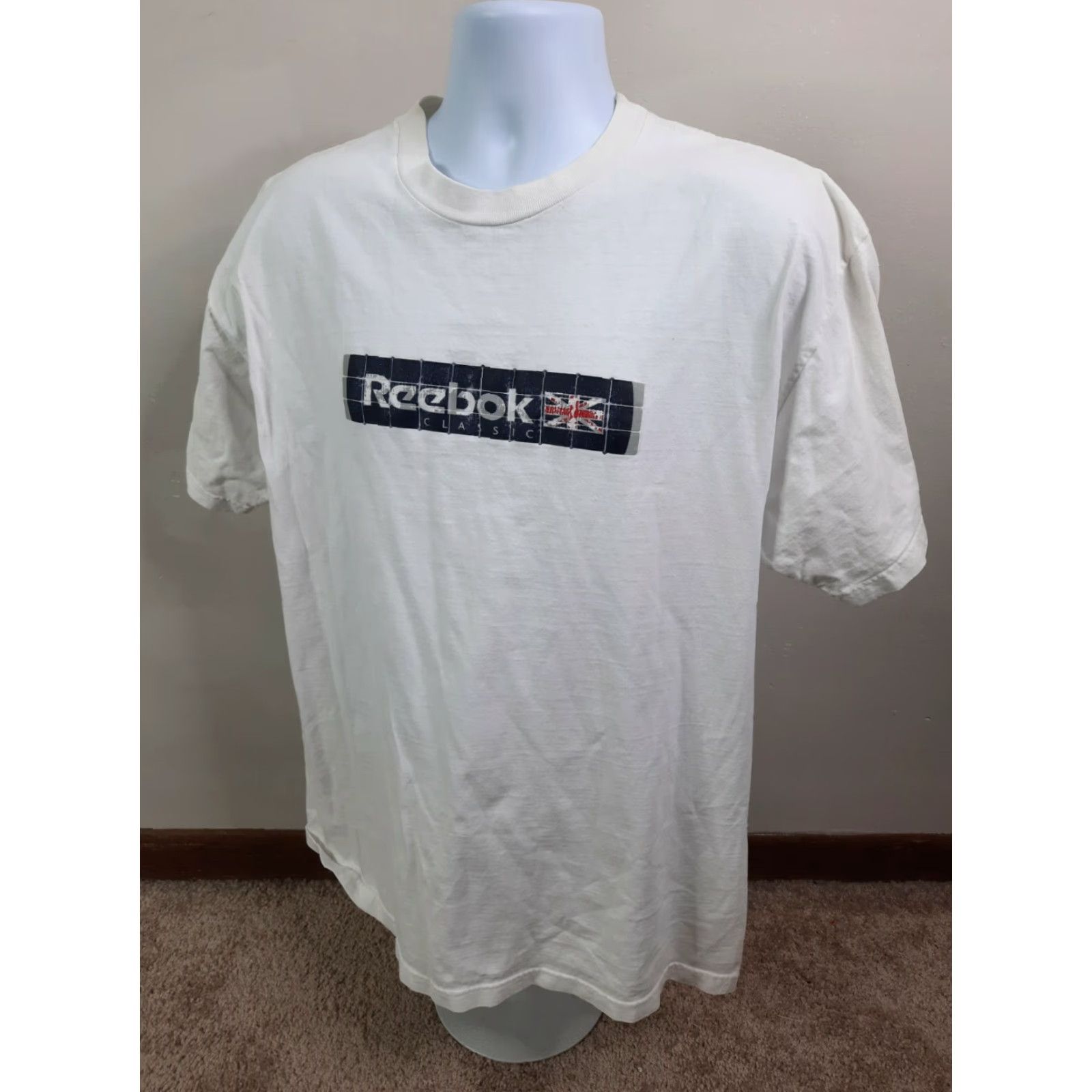Reebok VINTAGE Reebok Classics White Graphic Tee T-Shirt Mens XL 90s 2000s Basketball Crew Neck Short Sleeve Regular Fit Size XL Size US XL / EU 56 / 4 - 3 Thumbnail