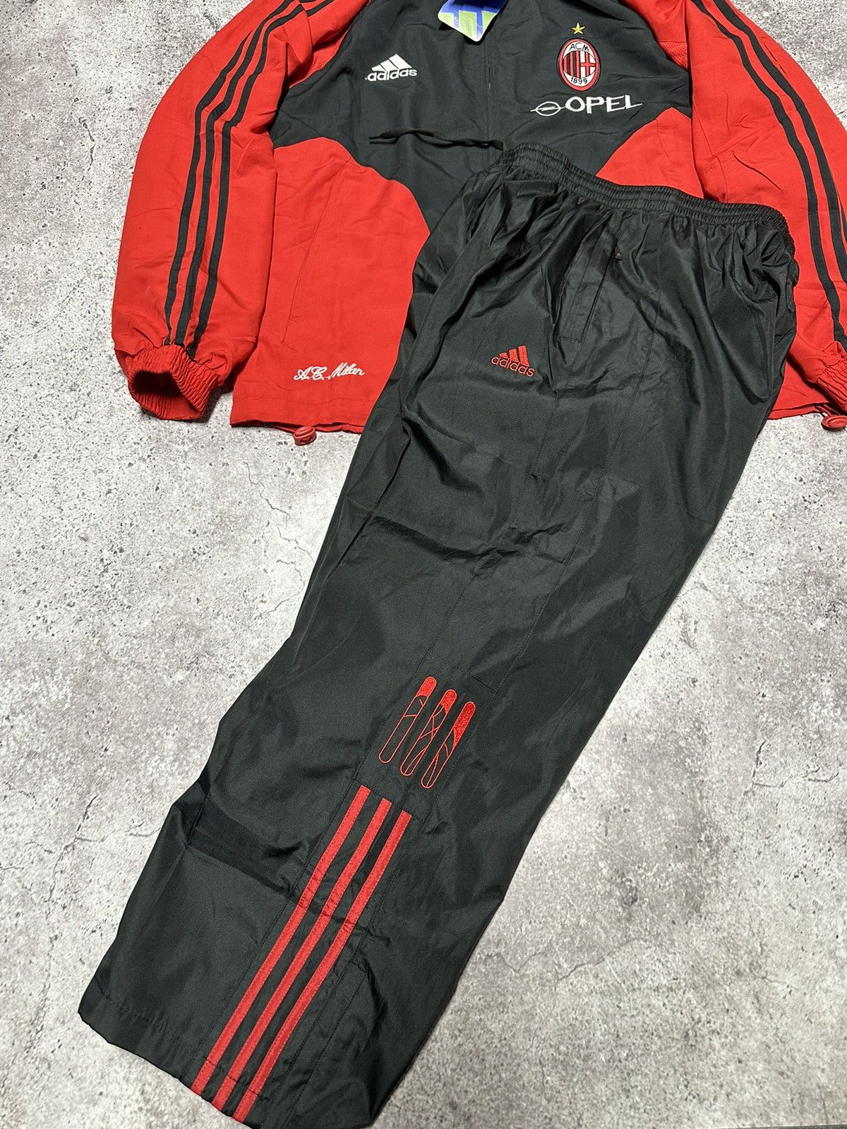 Japanese Brand Vintage Adidas AC Milan 2000s Traning Track Suit Y2K Japan Size US XL / EU 56 / 4 - 3 Thumbnail