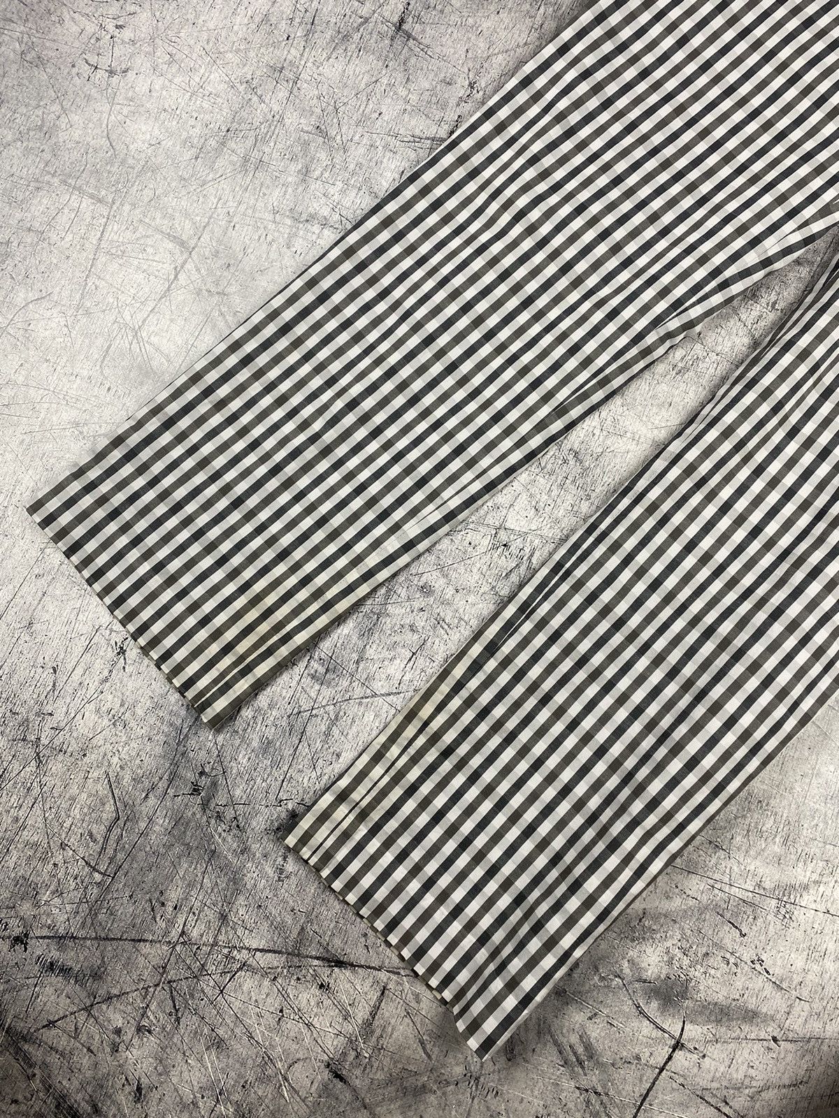 Aquascutum Vintage Aquascutum Check Cropped Casual Pants Size US 36 / EU 52 - 4 Thumbnail