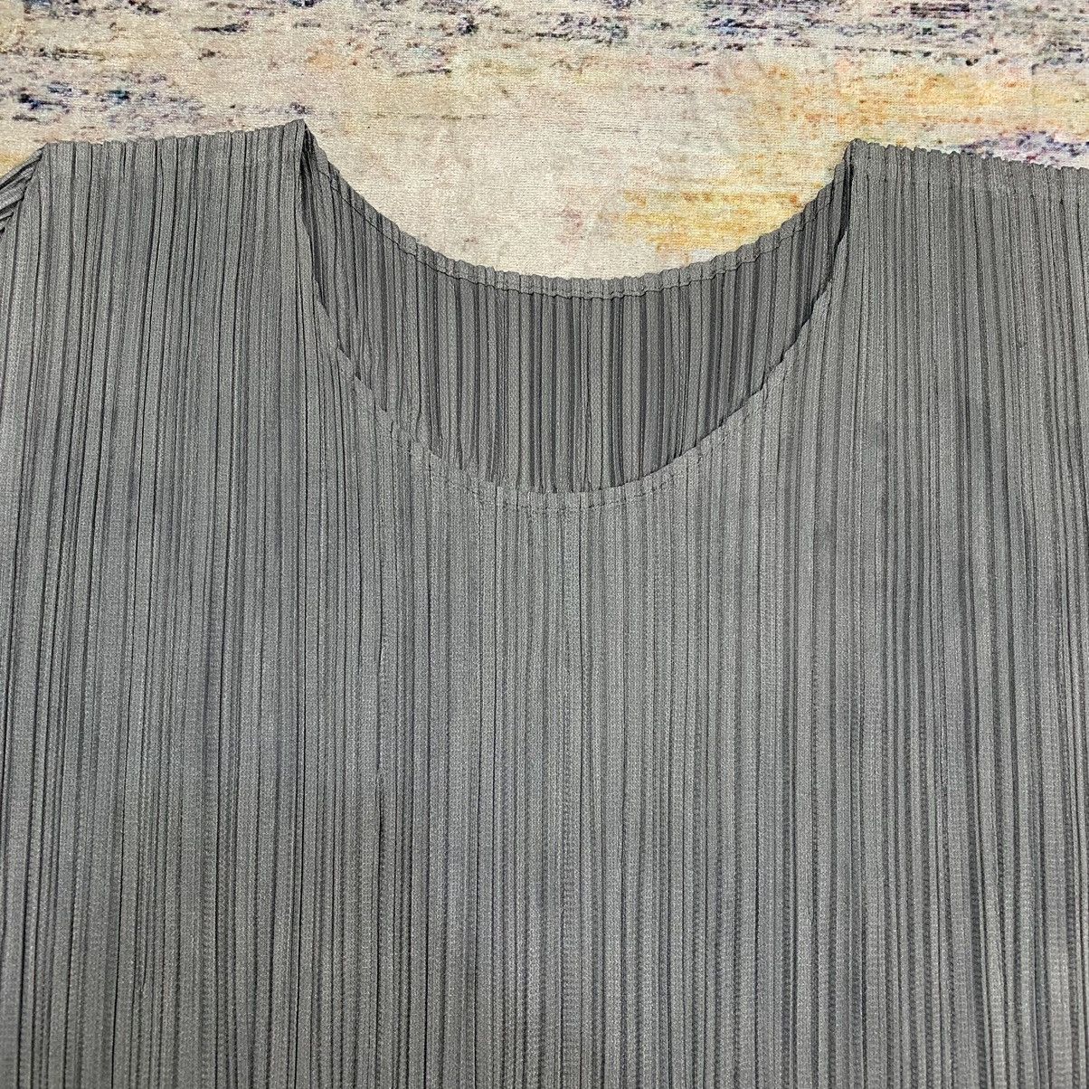 Pleats Please Issey Miyake Issey miyake Pleats please pleated shirt Size M / US 6-8 / IT 42-44 - 5 Thumbnail