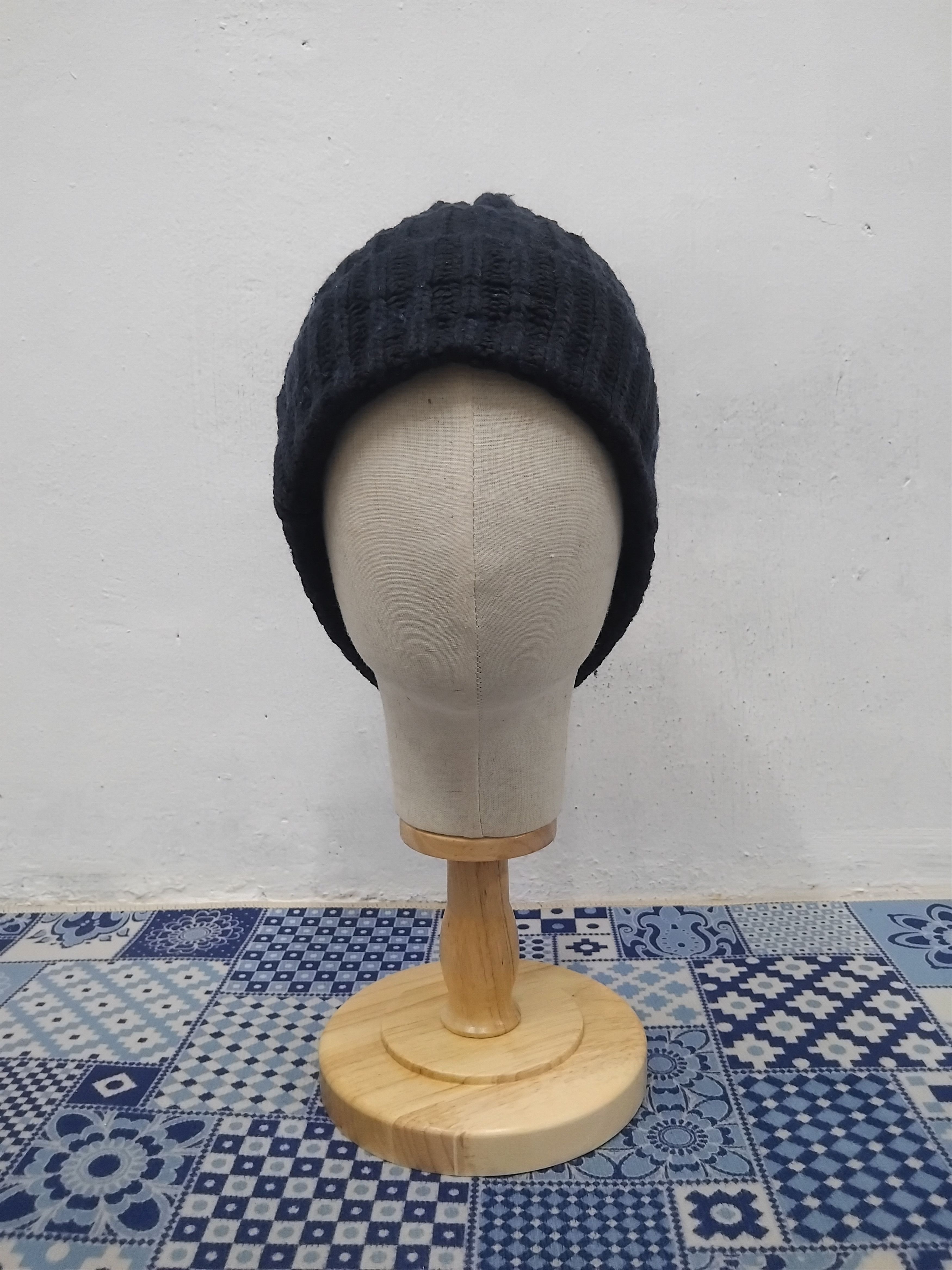 Japanese Brand 💥Uniqlo black beanie Size ONE SIZE - 4 Thumbnail