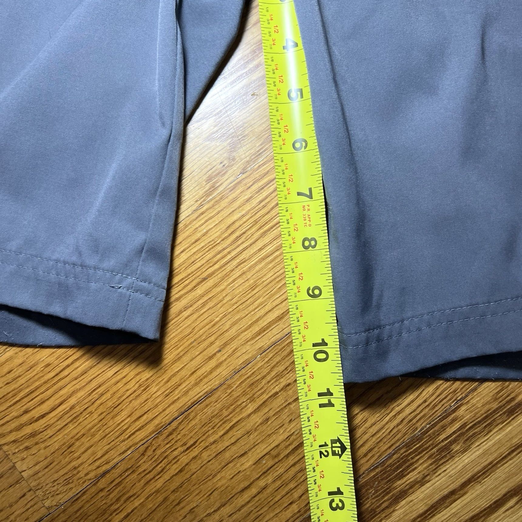 Nike VINTAGE Nike Men’s Golf Shorts Chino Style Size 30 Gray Lightweight Casual Summer Size US 30 / EU 46 - 5 Thumbnail