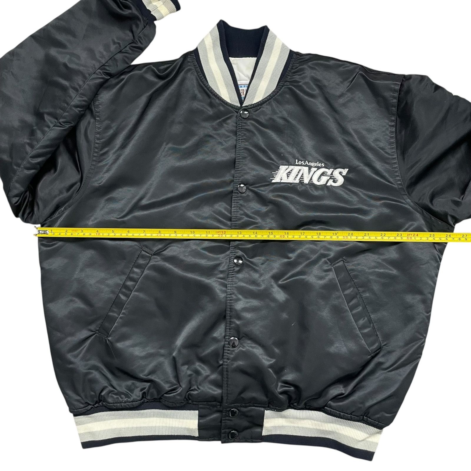 NHL VTG 90s LOS ANGELES KINGS STARTER SATIN BOMBER JACKET L Size US L / EU 52-54 / 3 - 16 Thumbnail