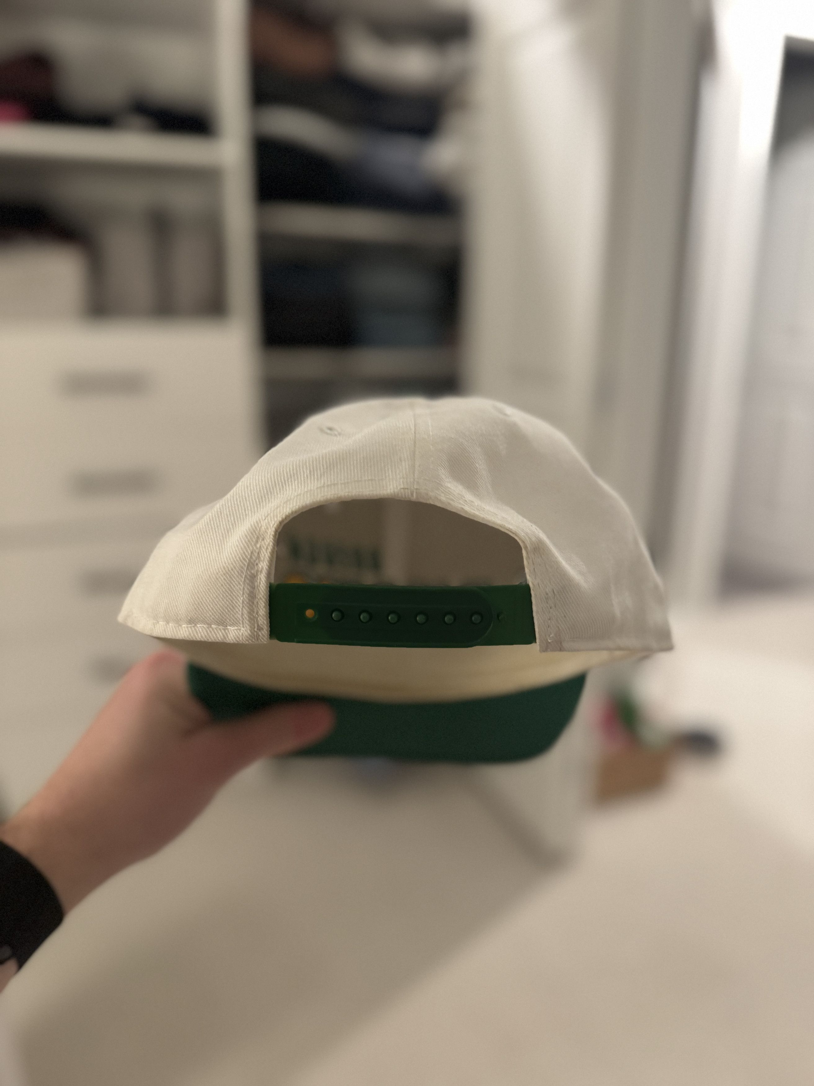 Nike *RARE & VINTAGE* Oregon Ducks Nike Snapback in White/Green Size ONE SIZE - 6 Thumbnail