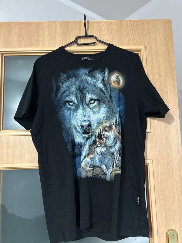 Vintage Vintage wolf t-shirt Size US L / EU 52-54 / 3 - 1 Thumbnail