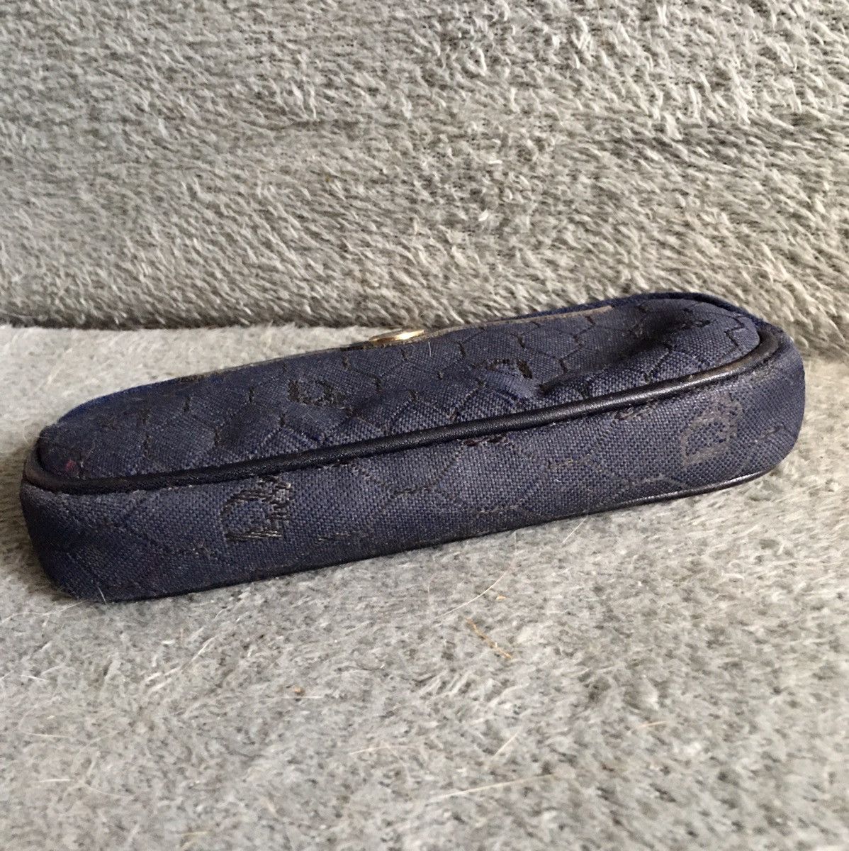 Dior × Vintage Christian Dior Canvas Monogram Vintage Clutch Travel Bag Size ONE SIZE - 6 Thumbnail