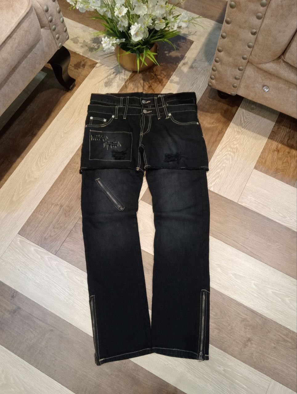 Japanese Brand JAPANESE KMK JEANS FEATURE A UNIQUE DOUBLE WAIST ANKLE ZIP Size US 34 / EU 50 - 1 Thumbnail