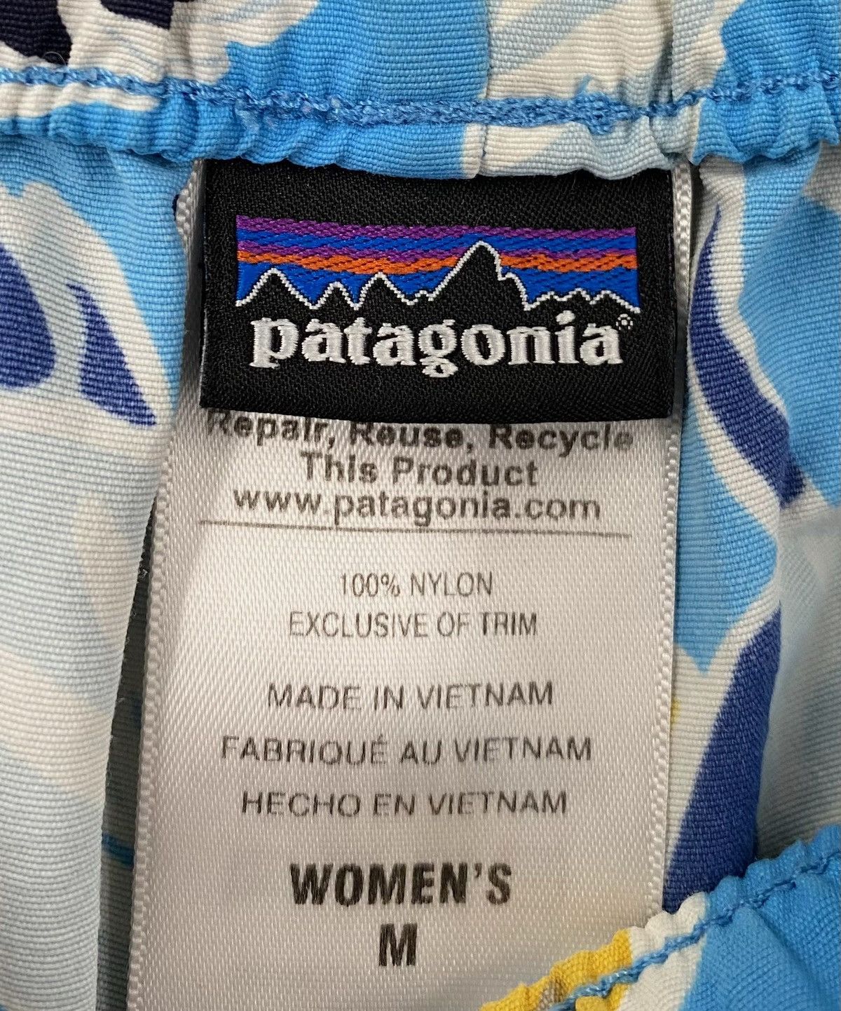 Patagonia Patagonia Baggies Tropical Floral Patterned Shorts Medium Size 30" / US 8 / IT 44 - 4 Thumbnail