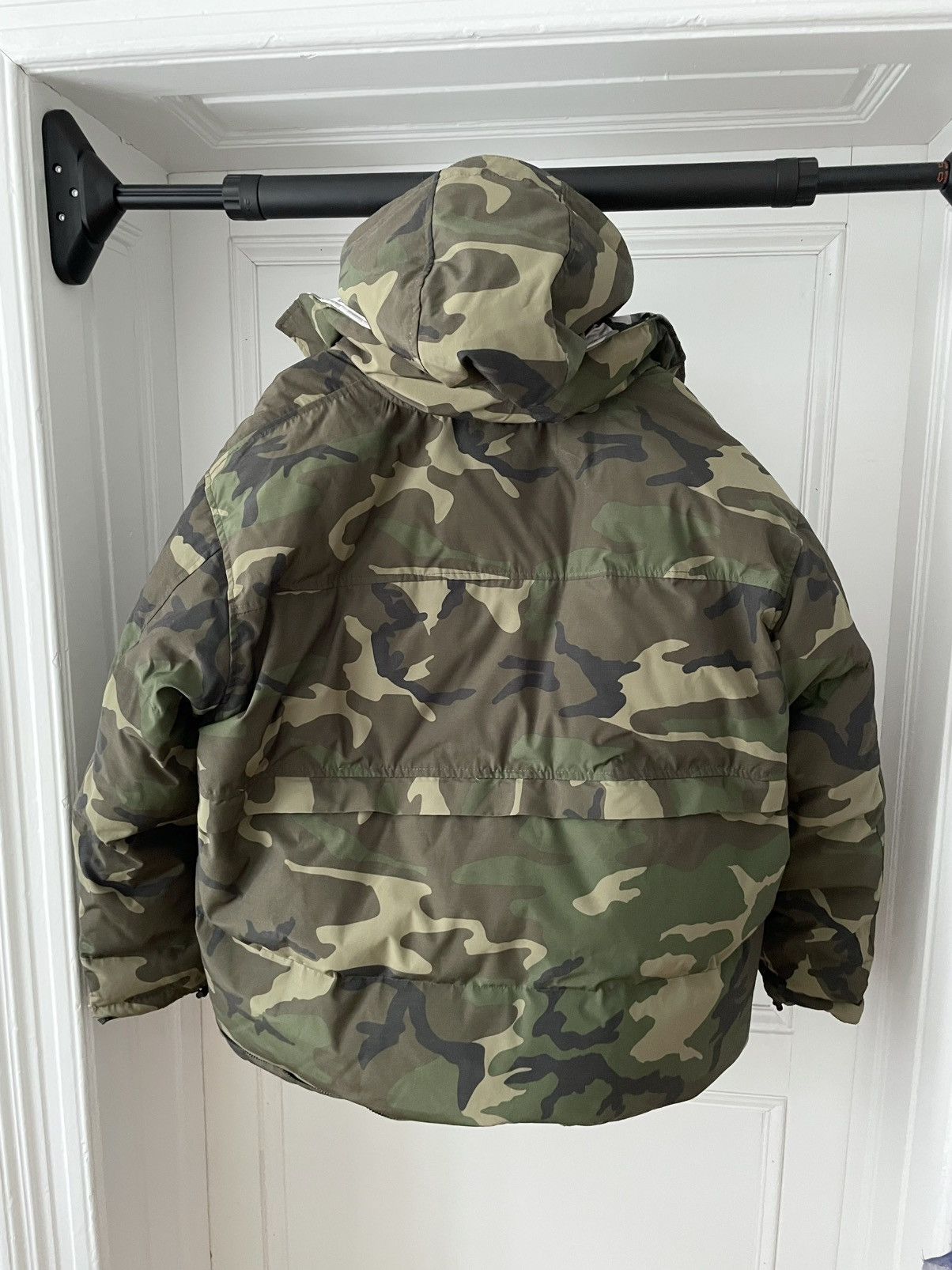 Canada Goose × Vetements Vetements x Canada Goose Camo Jacket Size US XL / EU 56 / 4 - 4 Thumbnail
