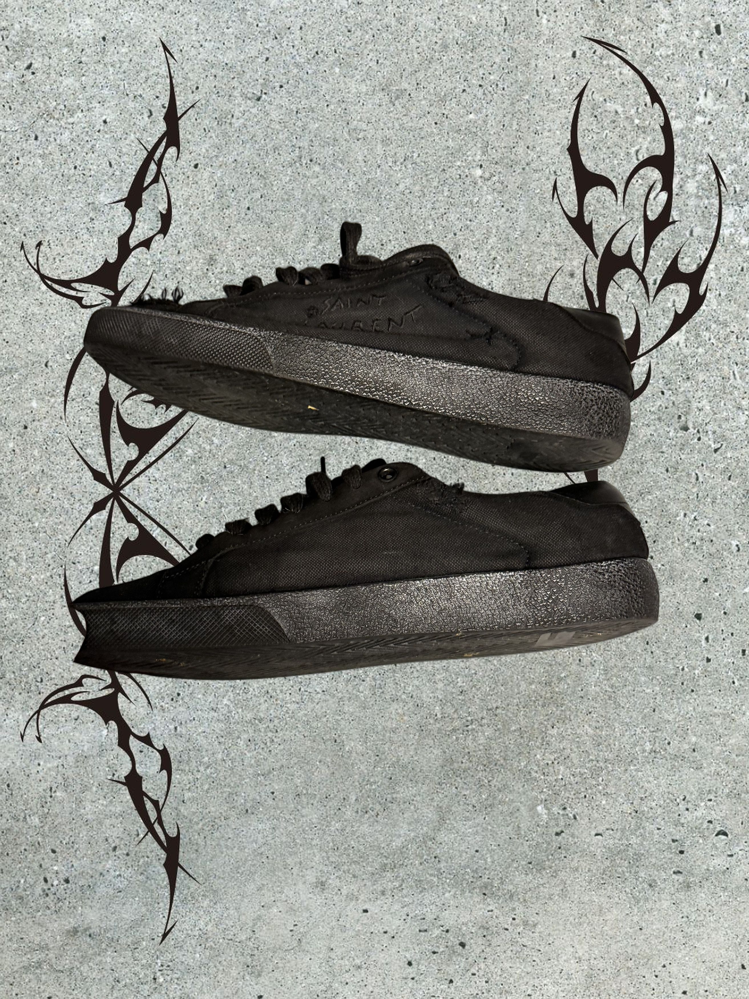 Saint Laurent Paris Distressed Saint Laurent Paris SL-06 low top canvas sneakers Size US 8 / EU 41 - 4 Thumbnail