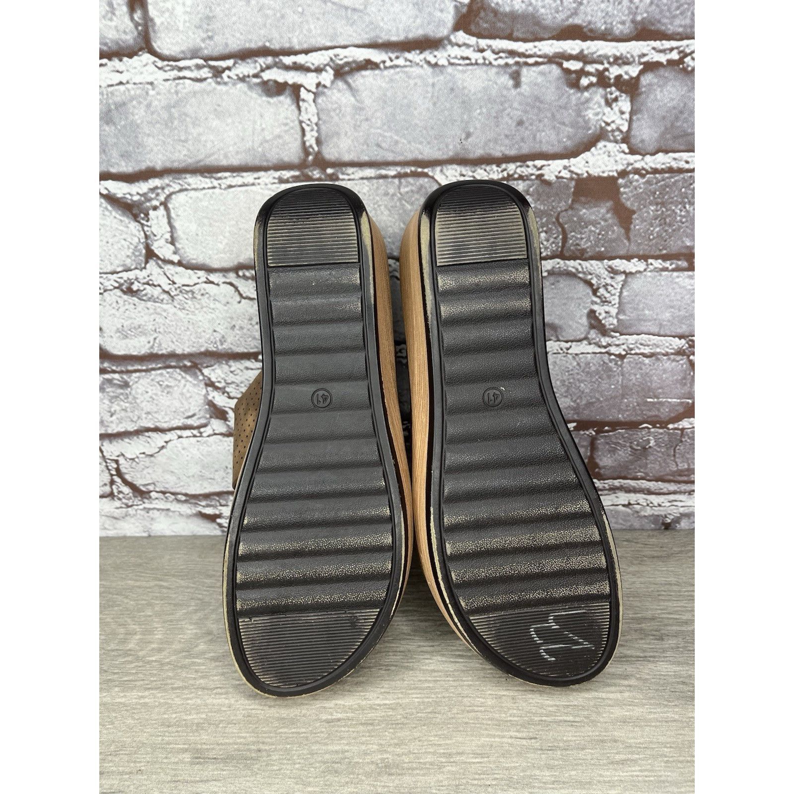 Patricia Rae Patrizia Brown Leather Perforated Slip On Wedge Sandals Wome Size US 10.5 / IT 40.5 - 14 Thumbnail