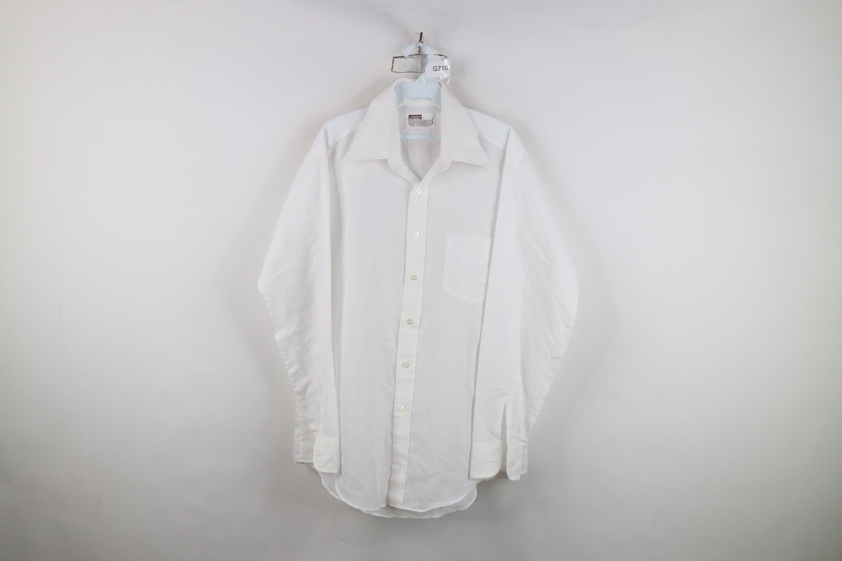 Vintage Vintage 70s Streetwear Checkered Collared Button Shirt White Size US XL / EU 56 / 4 - 1 Thumbnail