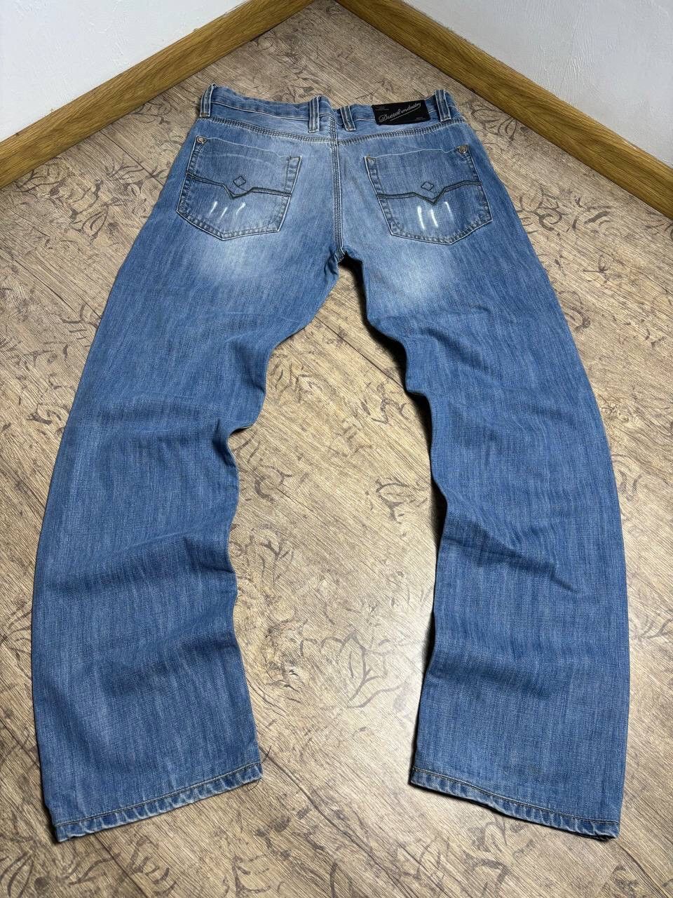 Diesel Vintage Diesel Baggy Thrashed Bootcut Denim jeans Size US 34 / EU 50 - 2 Thumbnail