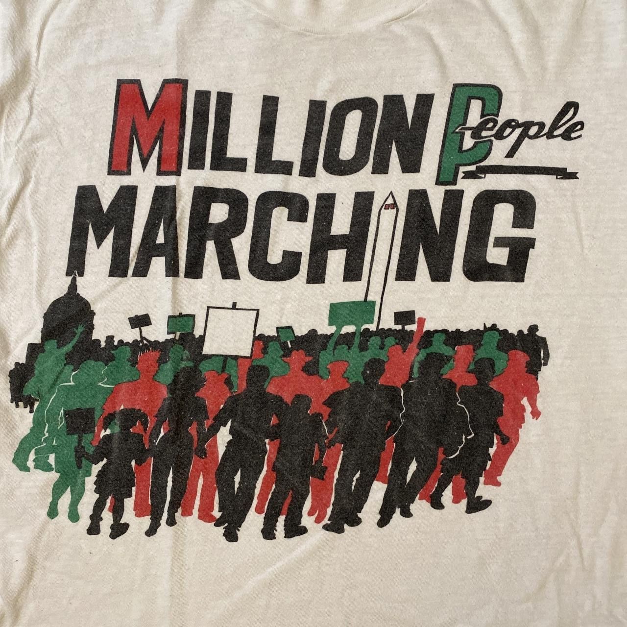 Other Vintage 'Million People Marching' T-Shirt Size US L / EU 52-54 / 3 - 2 Thumbnail