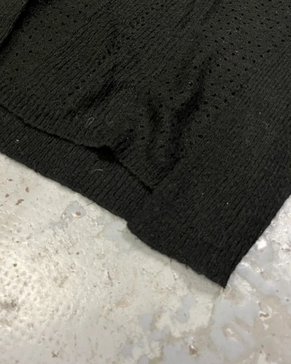 Dolce & Gabbana 2000s Dolce & Gabbana Black Wool V Neck Classy Sweater Size L / US 10 / IT 46 - 6 Thumbnail