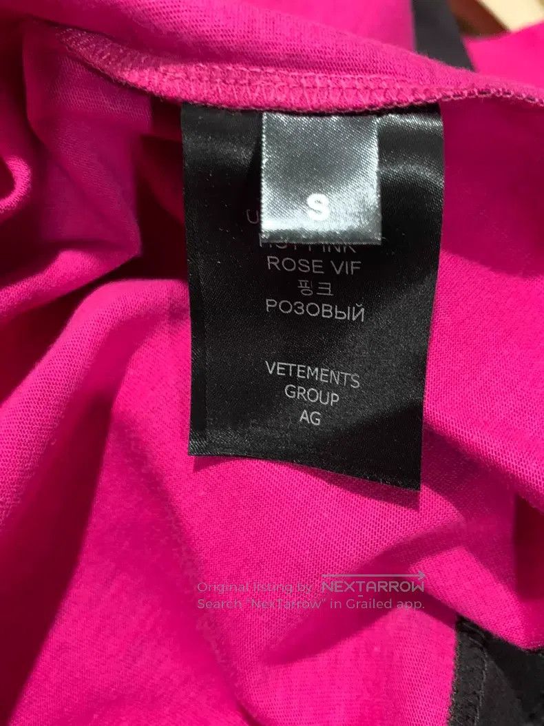 Vetements Vetements Short Sleeve T-Shirt Size US S / EU 44-46 / 1 - 7 Thumbnail