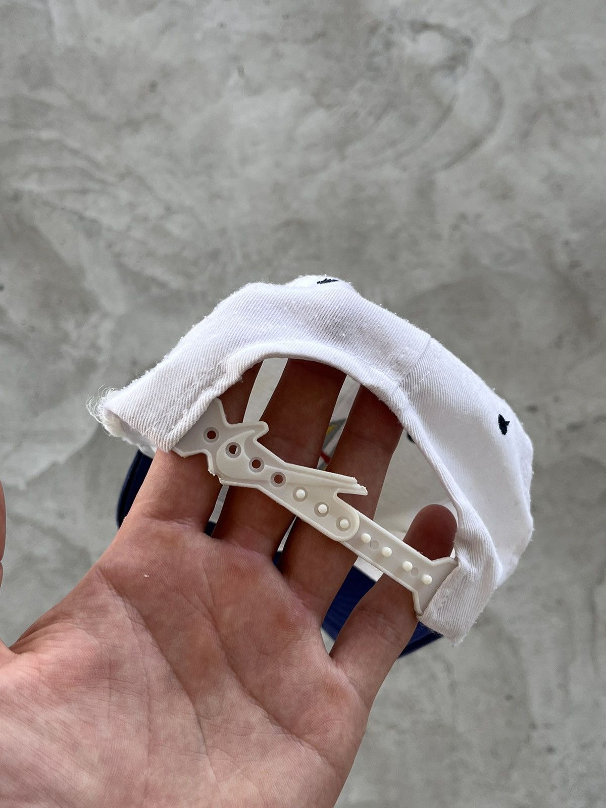 Nike Vintage Nike Cap White Large Logo Rare Y2K Classic sk8 Size ONE SIZE - 7 Thumbnail