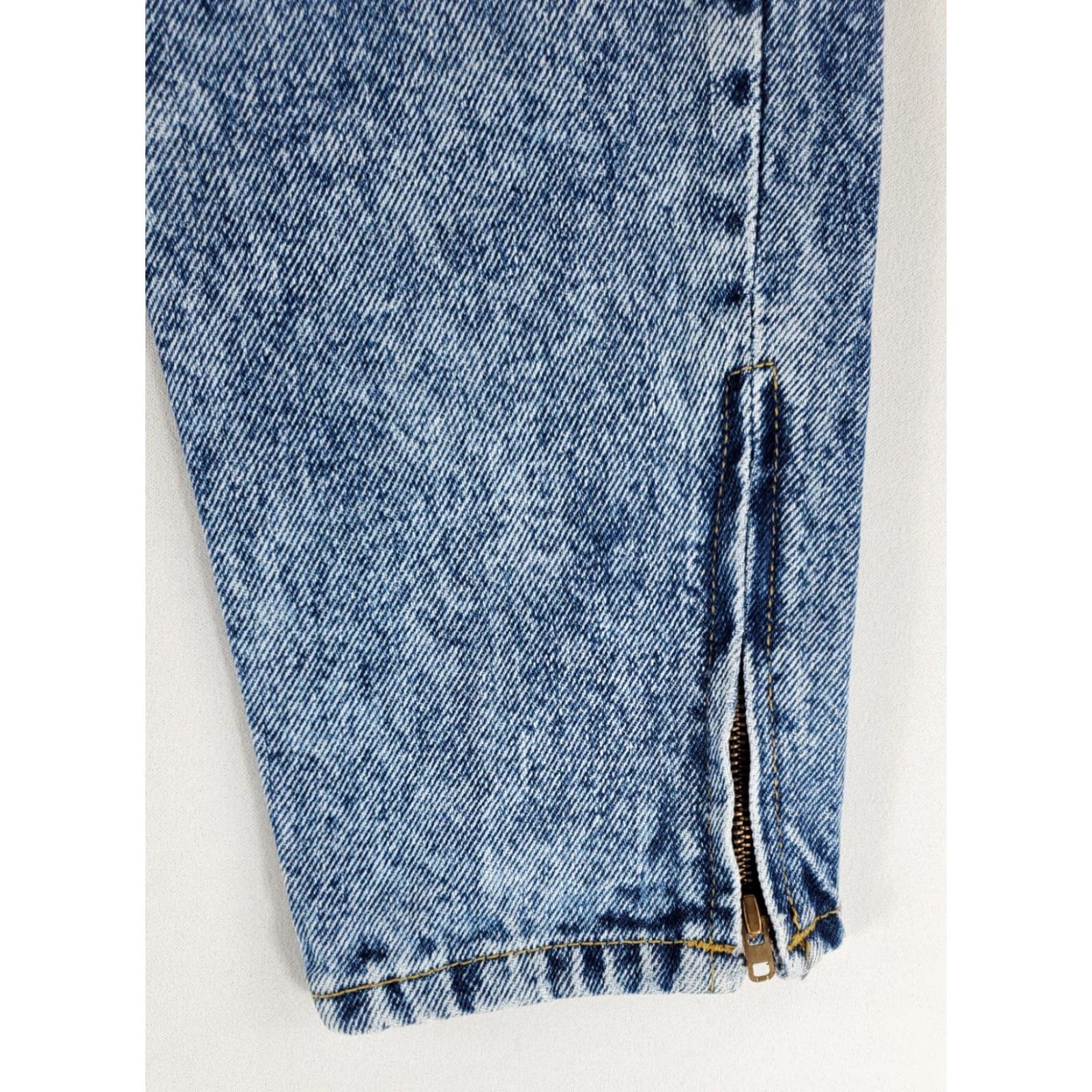 Guess VINTAGE GUESS 80s Georges Marciano Blue Jeans Acid Wash Womens 28x26.5 30 Sized 28 Blue Ladies Tapered Womens Size 28" / US 6 / IT 42 - 7 Thumbnail
