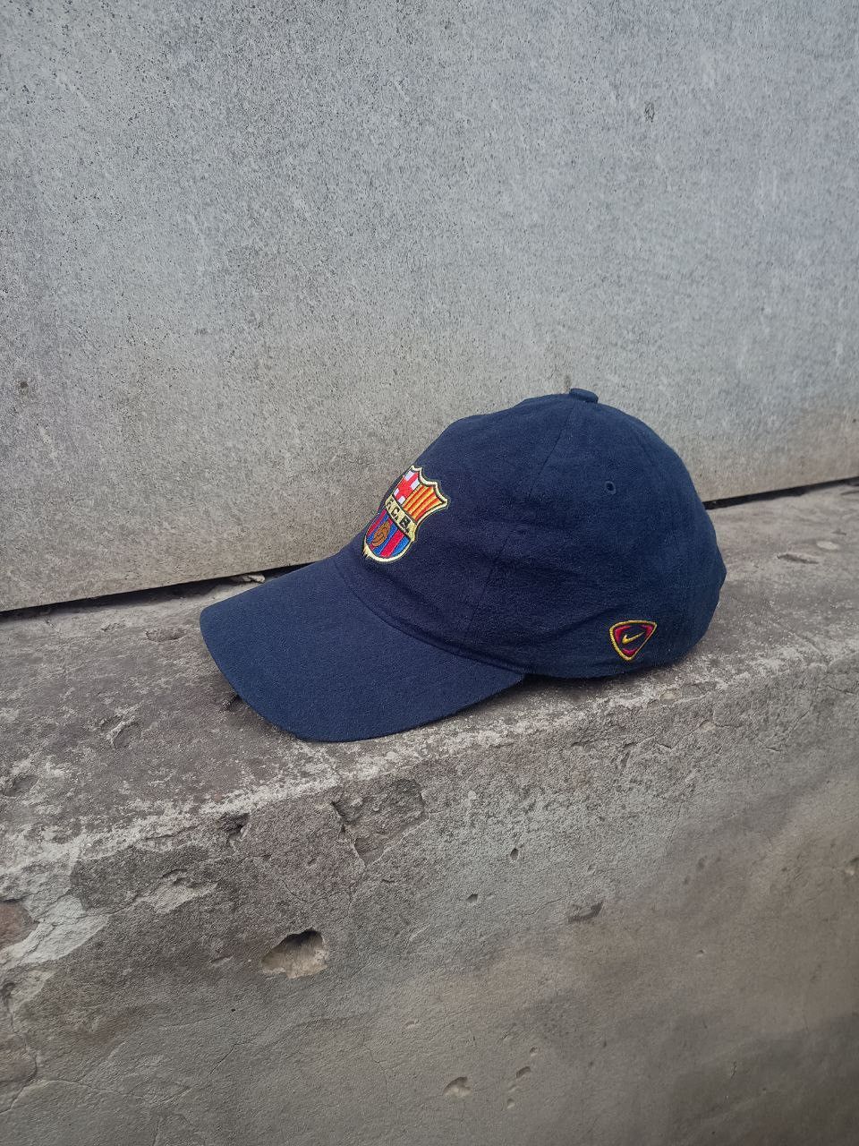 Vintage Nike vintage Barcelona cap hat navy blue Size ONE SIZE - 1 Thumbnail