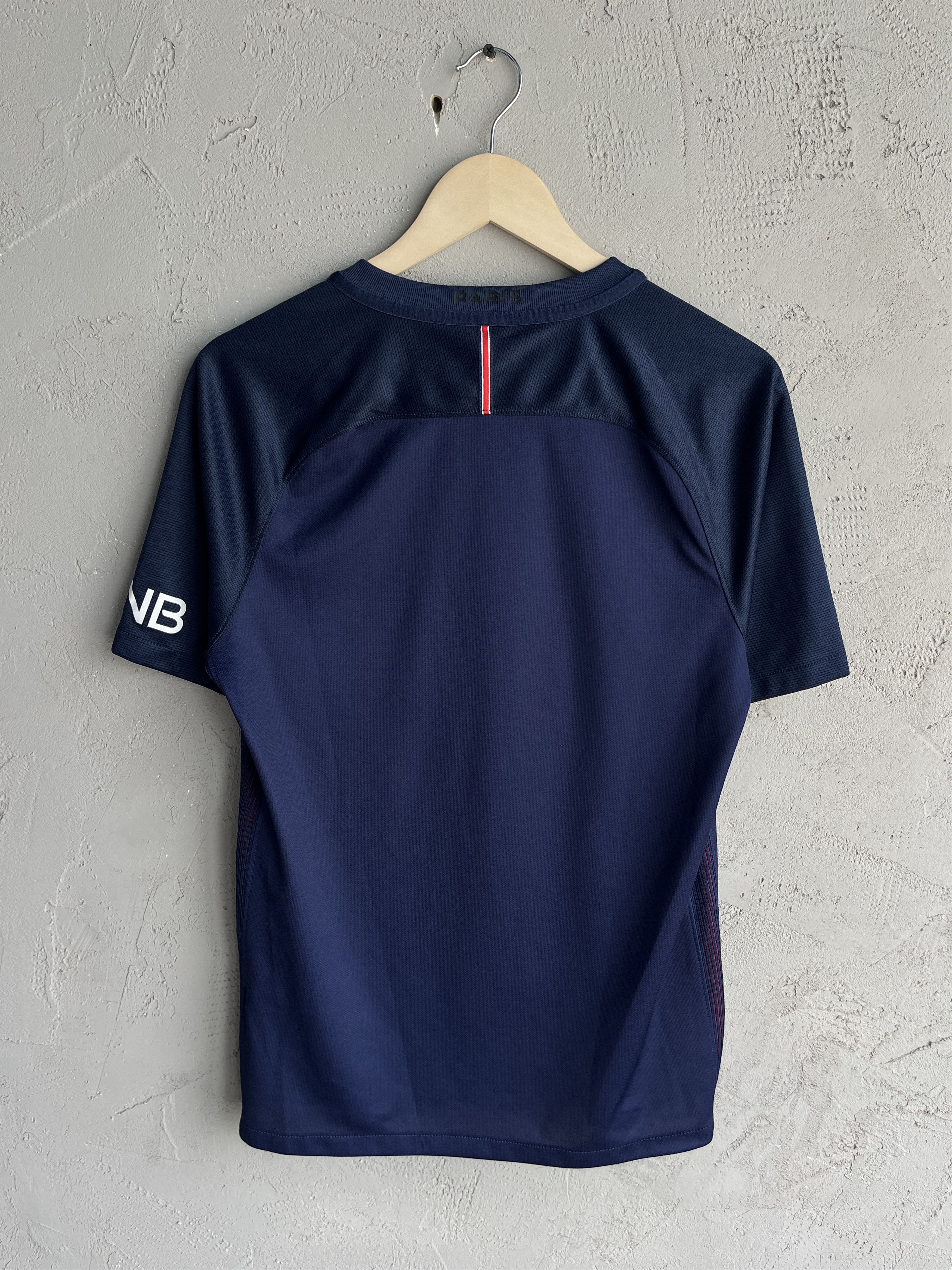 Nike × Vintage PSG PARIS SAINT-GERMAIN 2016/2017 SHIRT SOCCER JERSEY NIKE Size US S / EU 44-46 / 1 - 5 Thumbnail