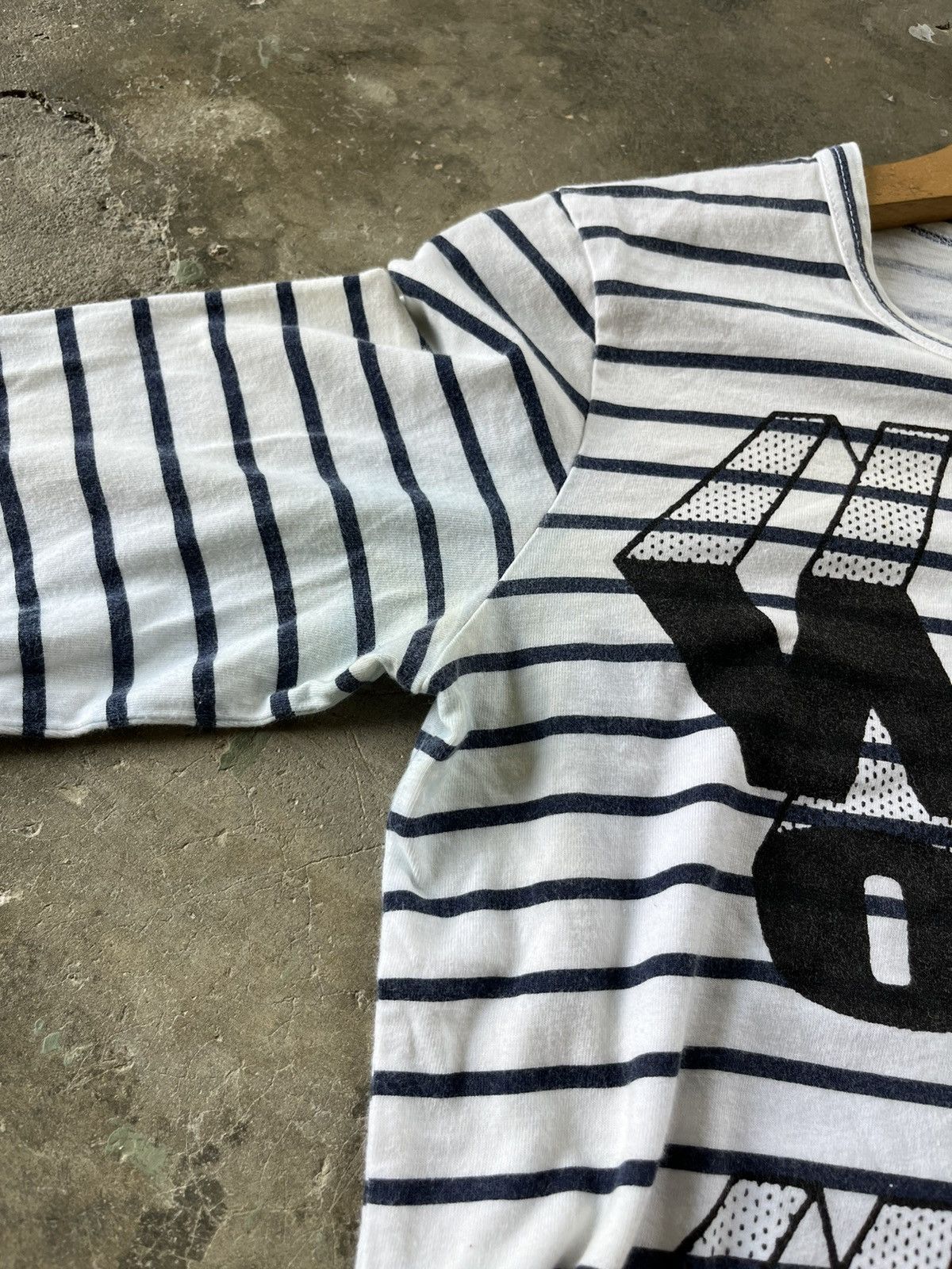 Comme des Garcons × Japanese Brand × Vintage 🔥Comme Des Garçons Way Out Spell Logo Stripe Long Sleeve 🇯🇵 Size S / US 4 / IT 40 - 6 Thumbnail