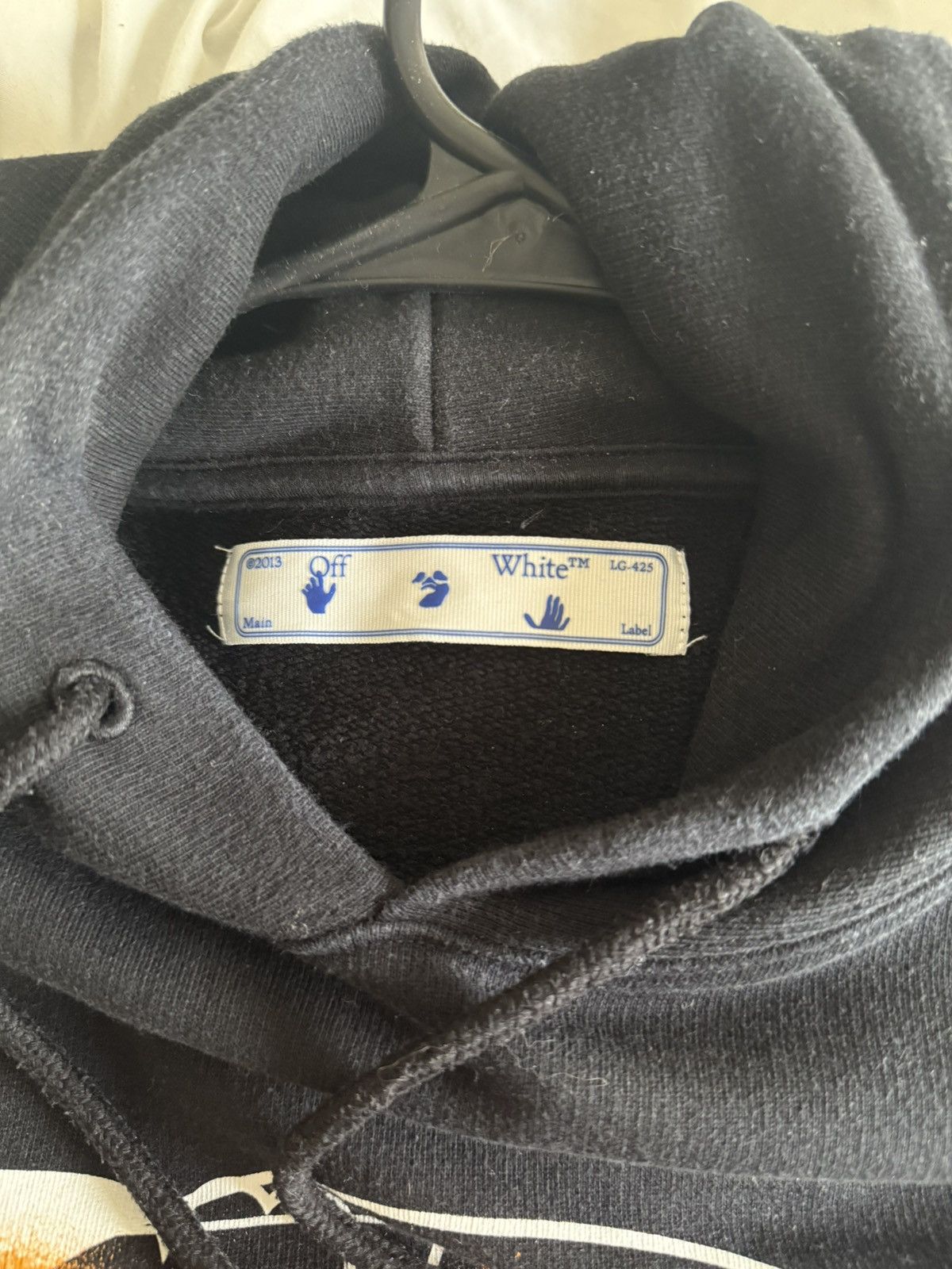 Off-White Off White Pivot Fish Hoodie Size US S / EU 44-46 / 1 - 2 Thumbnail