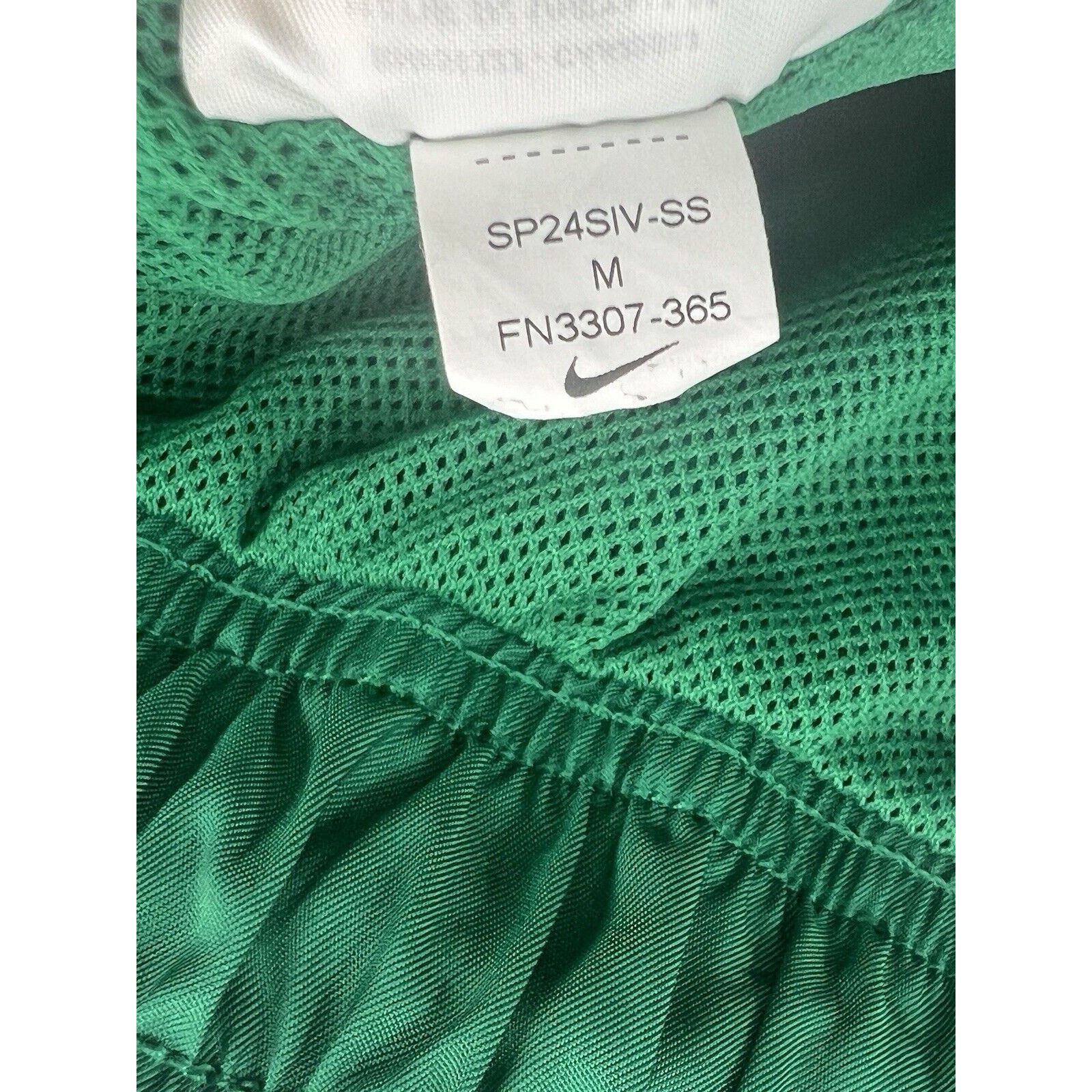 Nike Nike Woven Flow Above Knee Mesh Lined Short Green FN3307-365 Size US 34 / EU 50 - 4 Thumbnail