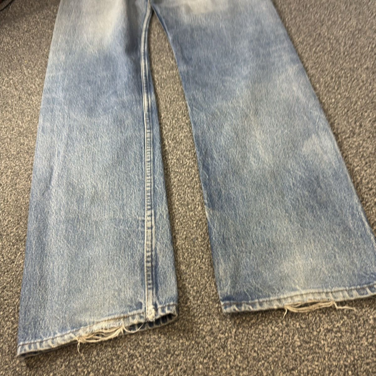 Levi's Vintage Clothing Vintage Levis 501 Acid Washed Faded Aging Denim Made in Usa Size US 33 - 12 Thumbnail