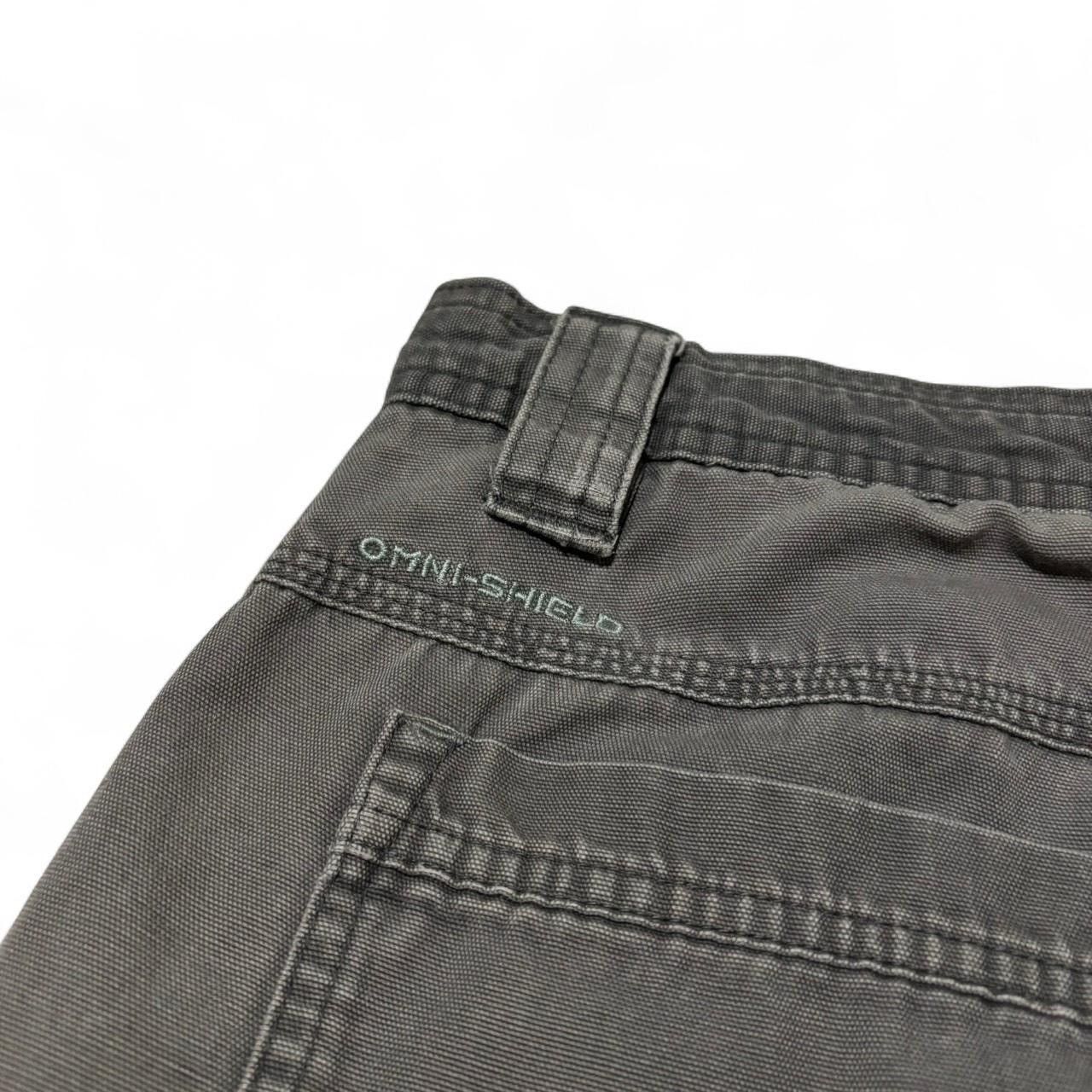Columbia × Vintage Vintage Columbia Faded Grey Hiking Shorts Size US 34 / EU 50 - 8 Thumbnail