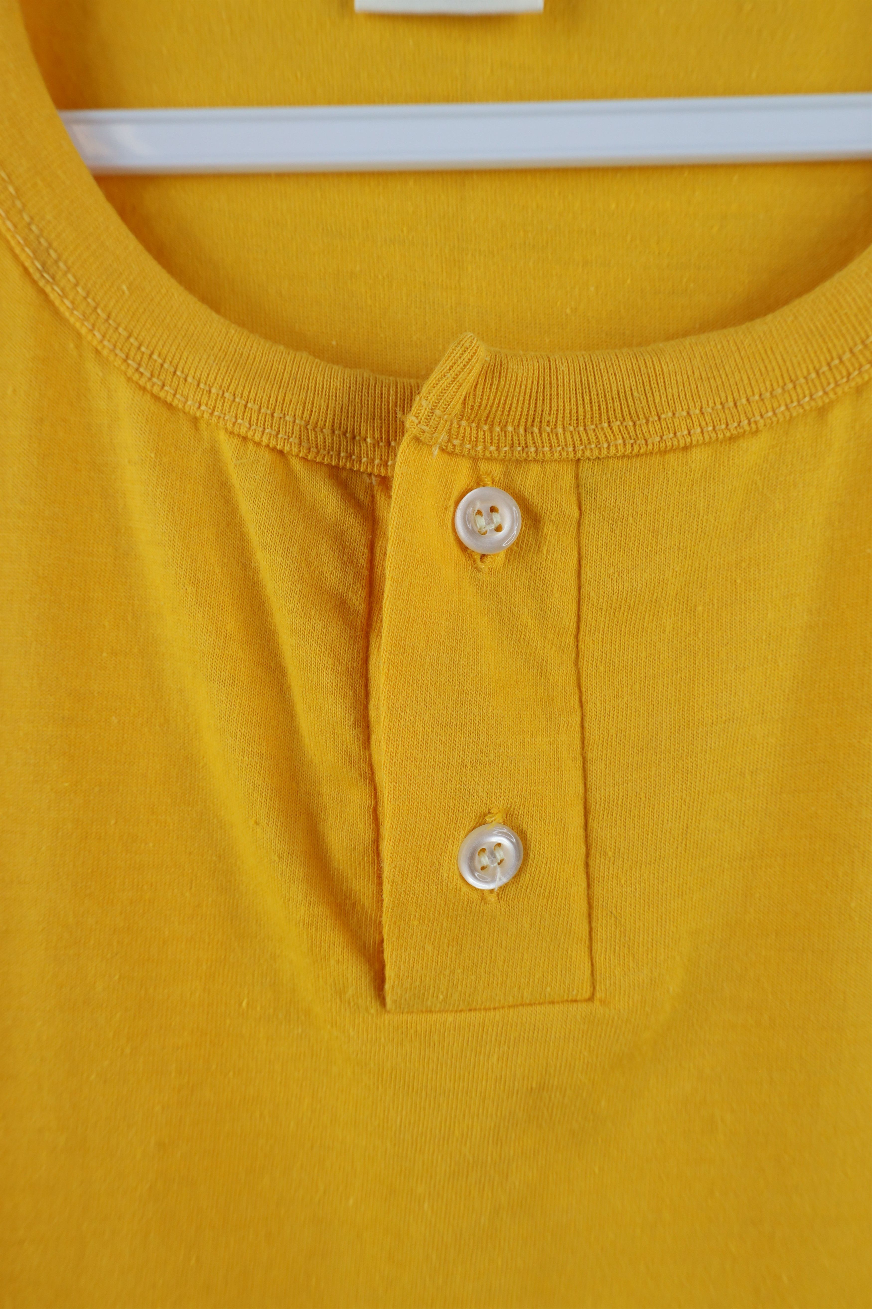 Vintage Vintage 90s Streetwear Blank Short Sleeve Henley T-Shirt Size US L / EU 52-54 / 3 - 5 Thumbnail