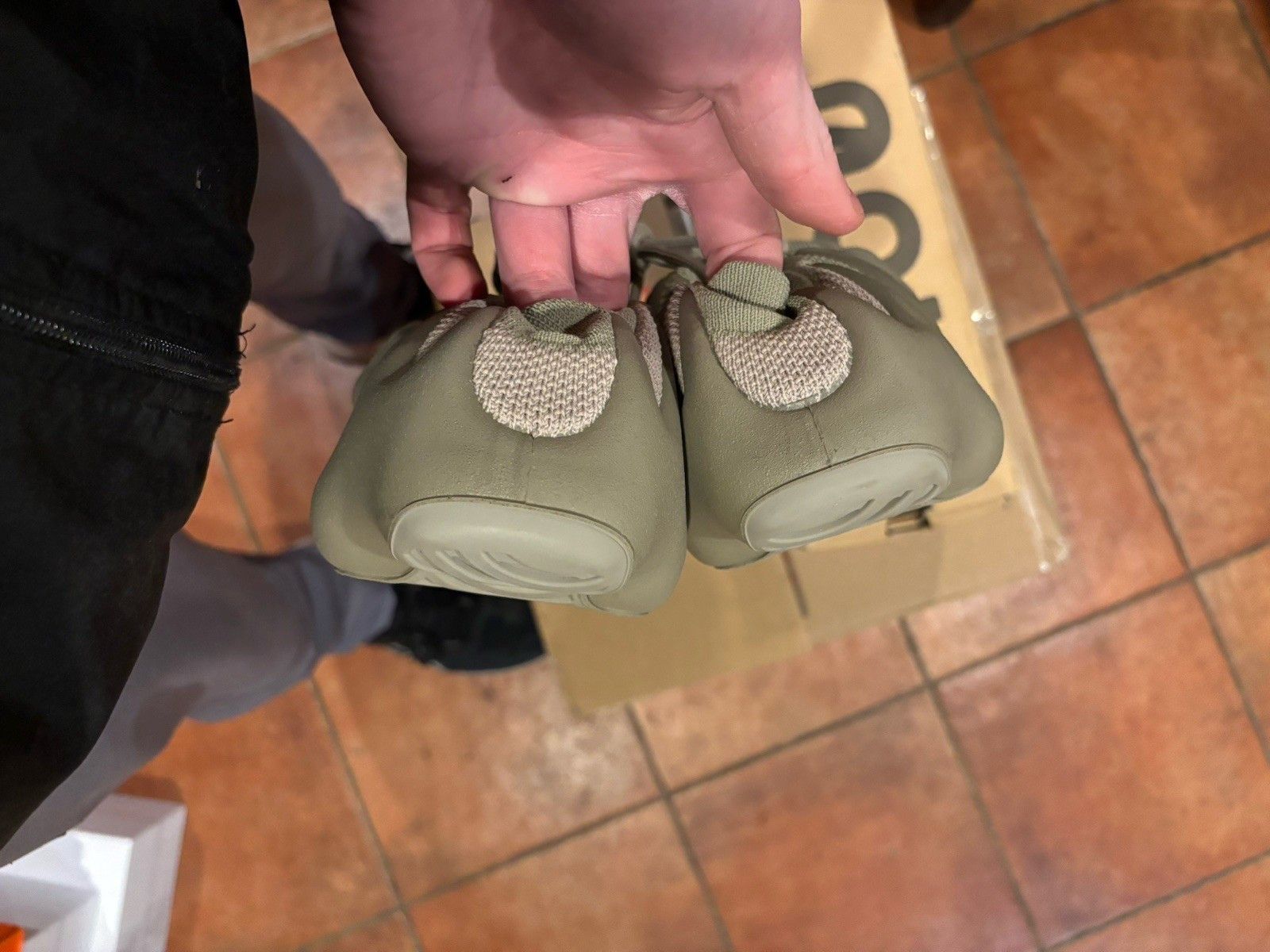 Yeezy Adidas Yeezy 450 Stone Flax Size US 13 / EU 46 - 4 Thumbnail