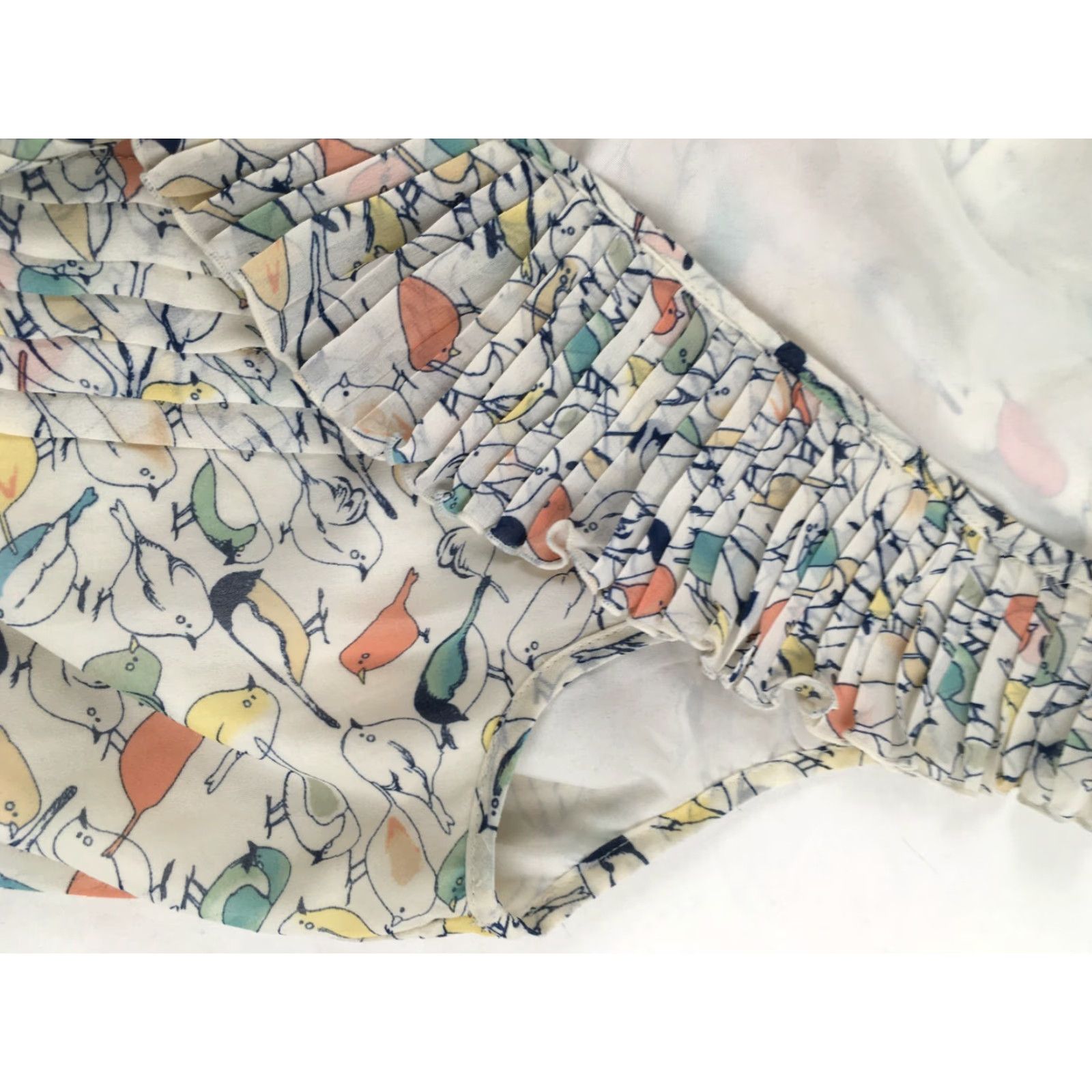 Vintage Lauren Conrad Shirt Women's XS Peplum Top Blouse Bird Print Sleeveless LC Lauren Conrad Bird Print Peplum Top Blouse Sleeveless XS Women Size XS / US 0-2 / IT 36-38 - 3 Thumbnail