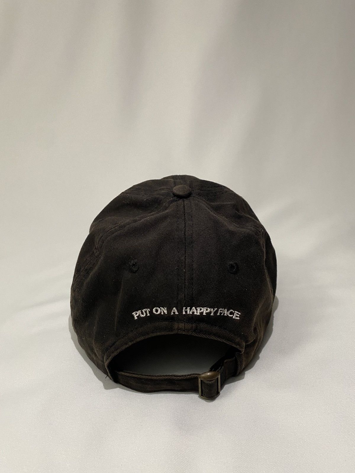 Travis Scott Travis Scott Astroworld Happy Face Hat Size ONE SIZE - 5 Thumbnail