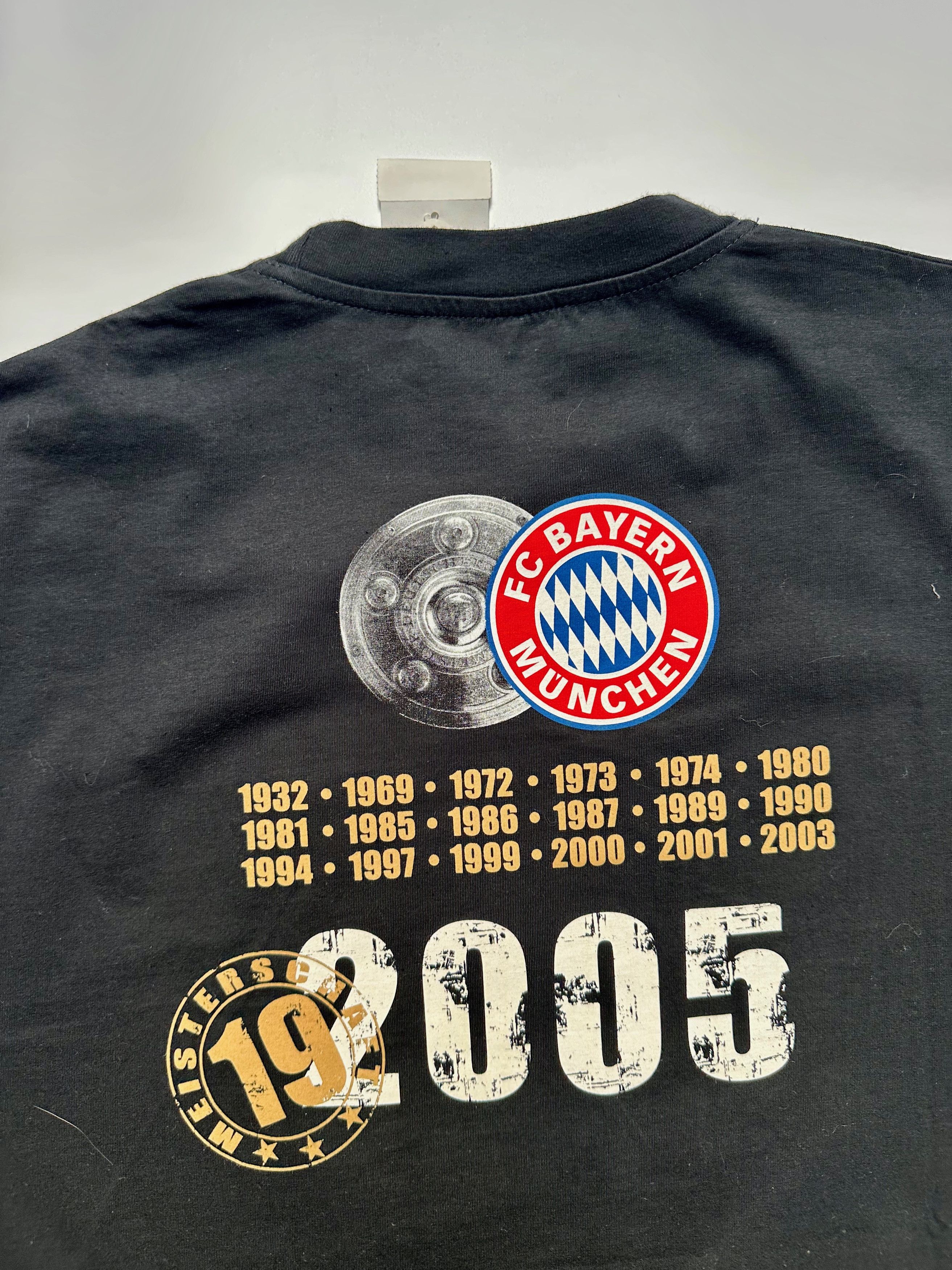 Vintage 2005 Bayern Munich T shirt Vintage Deutschland football Size US XXL / EU 58 / 5 - 8 Thumbnail