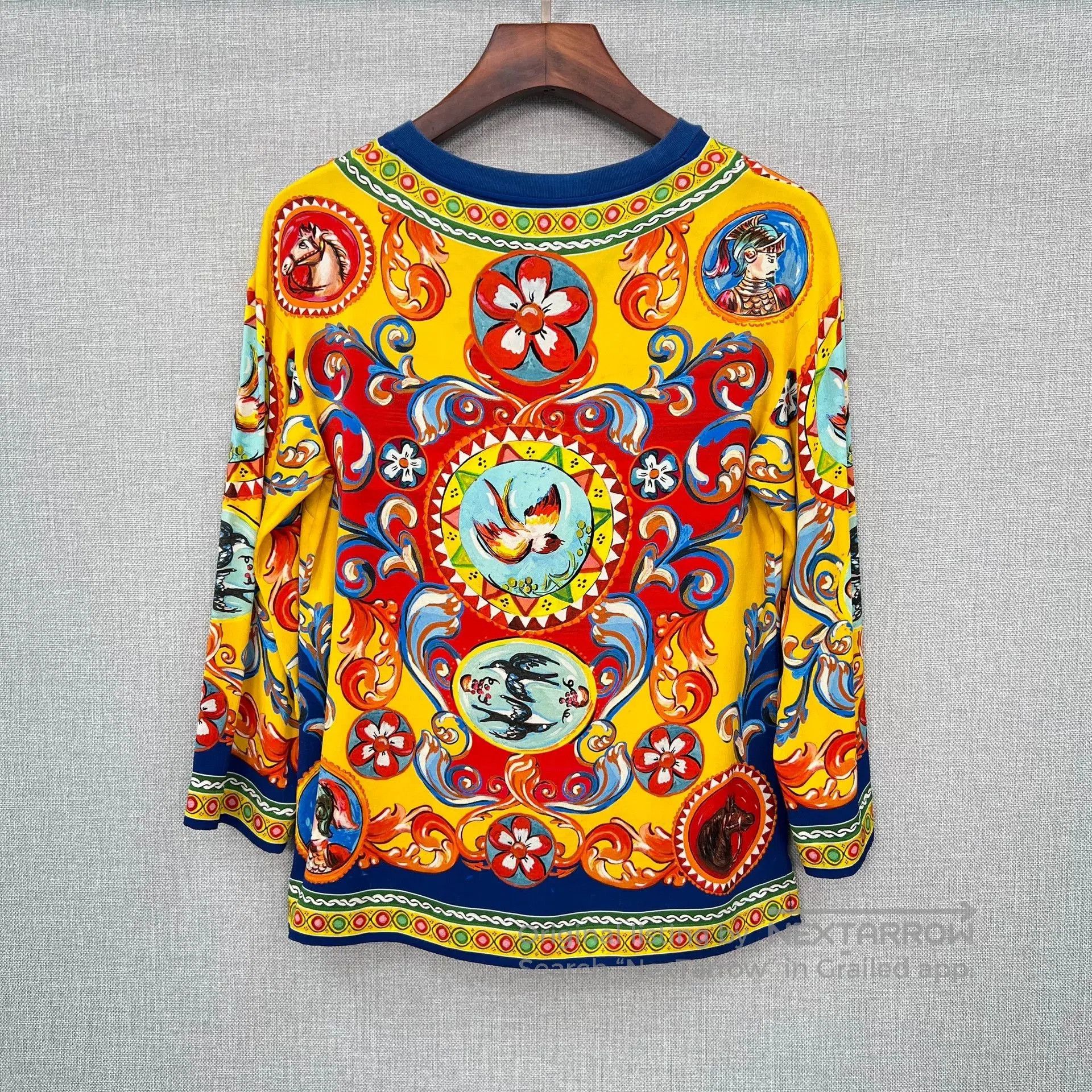 Dolce & Gabbana Dolce&Gabbana Silk Court Oil Painting Top. Size S / US 4 / IT 40 - 2 Thumbnail