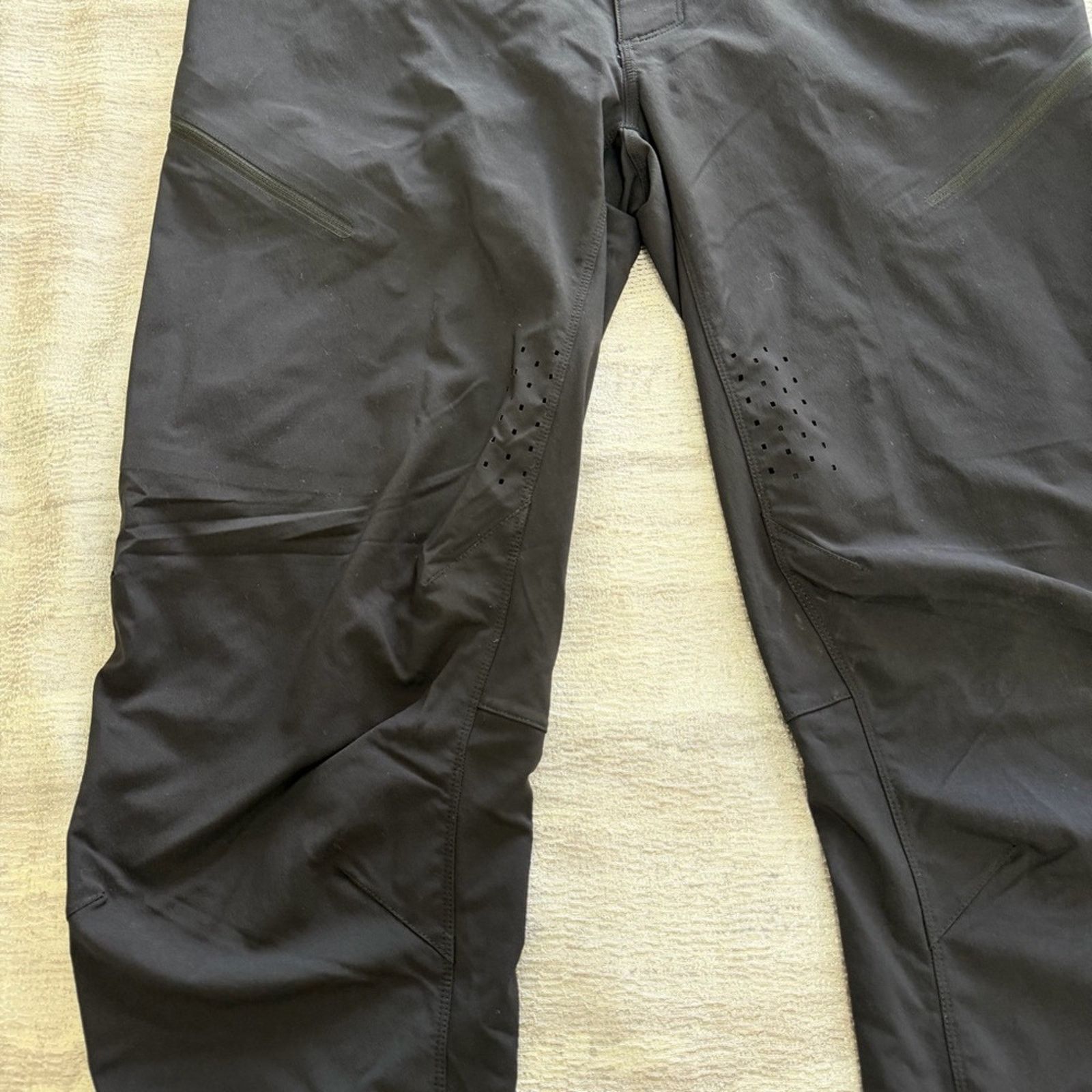 Dakine NWT! Dakine Vectra Black Mountain Bike Pants, Size XL Size US 38 / EU 54 - 5 Thumbnail