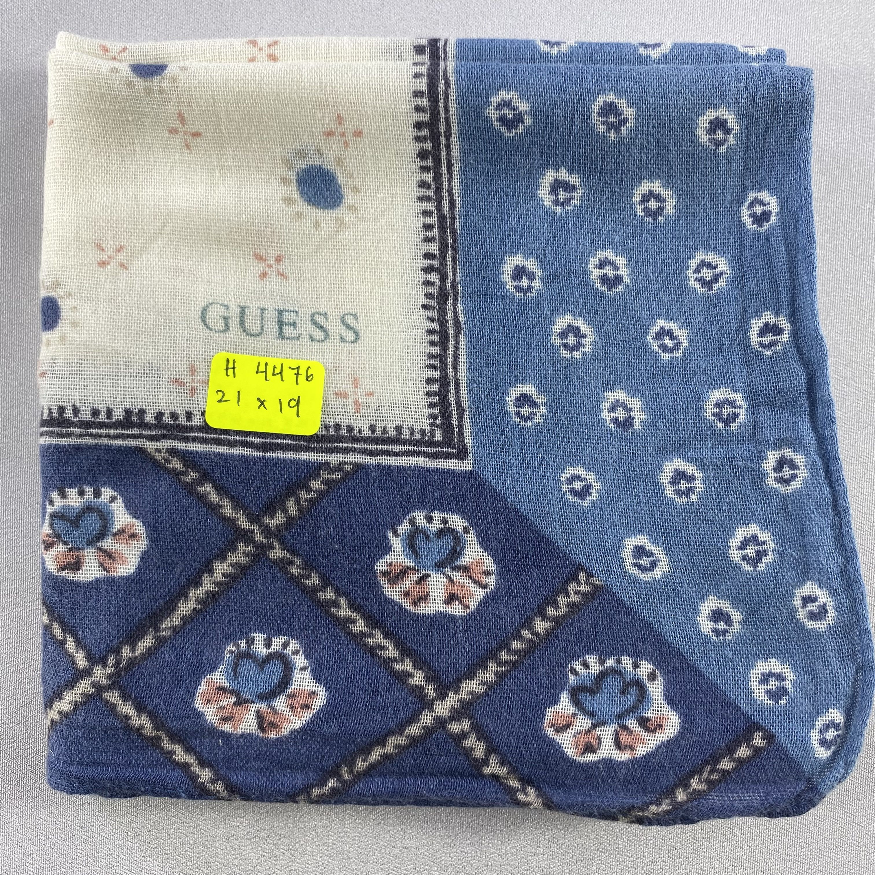 Guess × Vintage Guess Bandana/ Handkerchief / Neckerchief Size ONE SIZE - 5 Thumbnail