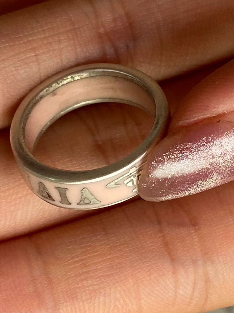 Vivienne Westwood Vivienne Westwood Pink Letter Ring Size ONE SIZE - 6 Thumbnail