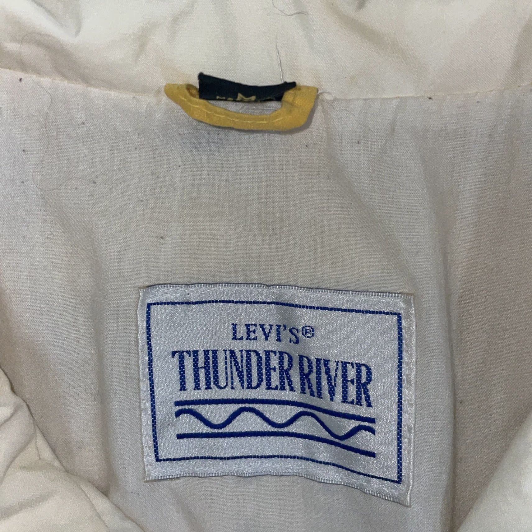 Levi's VINTAGE Levi's Thunder River Yellow Jacket Mens M Nylon Windbreaker Jacket Size US M / EU 48-50 / 2 - 3 Thumbnail