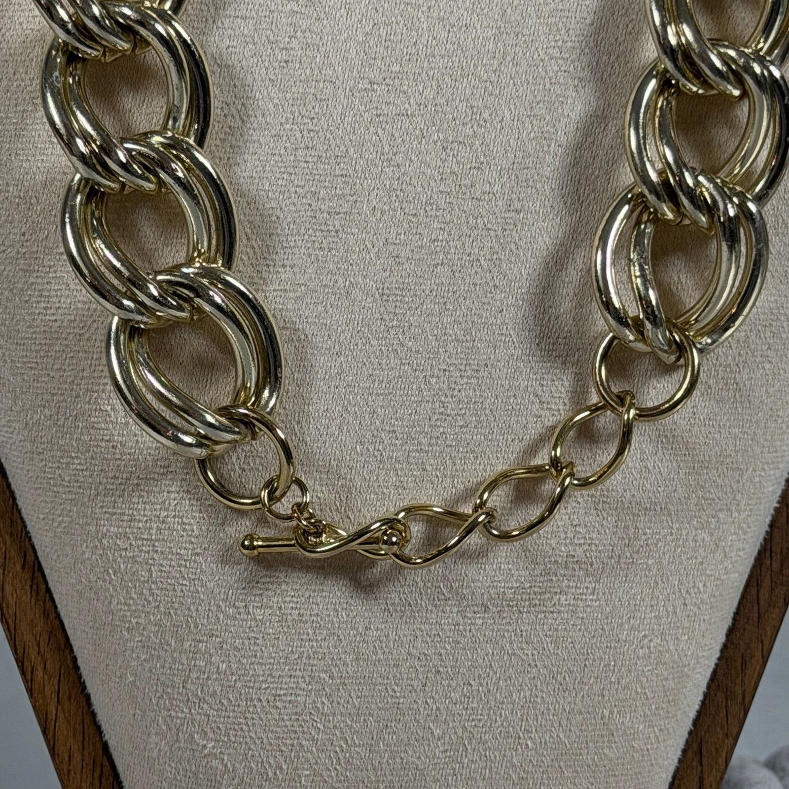 Vintage VTG Statement Necklace Chunky Gold-Tone Double Curb Link Size ONE SIZE - 6 Thumbnail