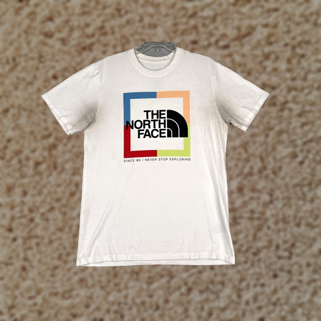 The North Face The North Face Shirt Mens Medium White Crew Neck Short Sleeve Graphic Tee Logo Size US M / EU 48-50 / 2 - 1 Thumbnail