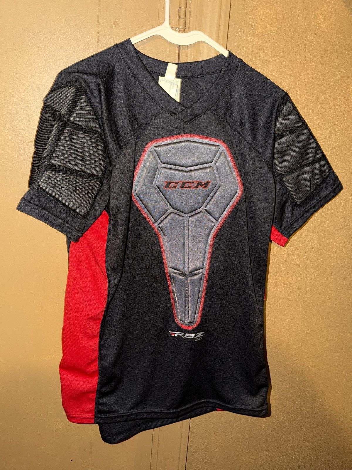 Ccm CCM Hockey Senior Men’s Size Large Roller Padded Undershirt Size US L / EU 52-54 / 3 - 1 Thumbnail