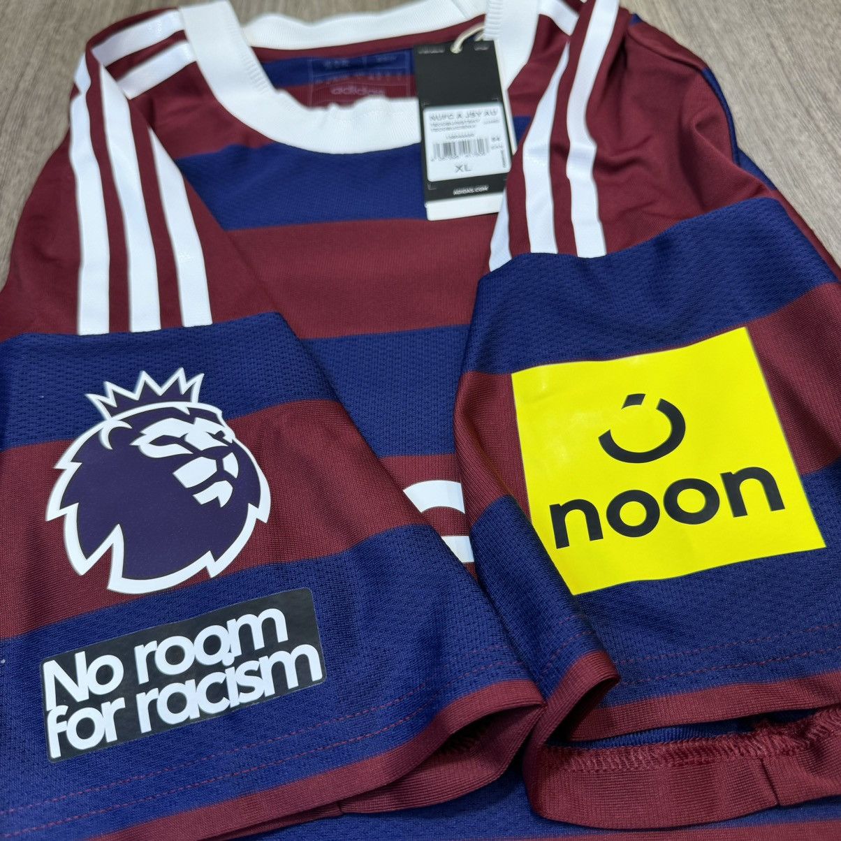 Adidas Newcastle 24/25 player issue away shirt #7 Joelinton (bnwt) Size US L / EU 52-54 / 3 - 5 Thumbnail