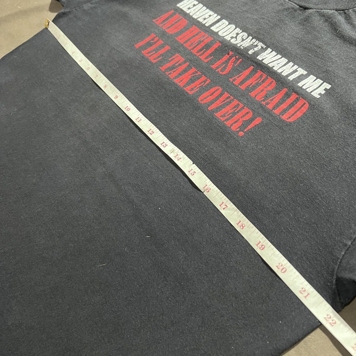 Vintage Vintage Y2K "Heaven Doesn't Want Me" Slogan Tee Faded Size US L / EU 52-54 / 3 - 9 Thumbnail