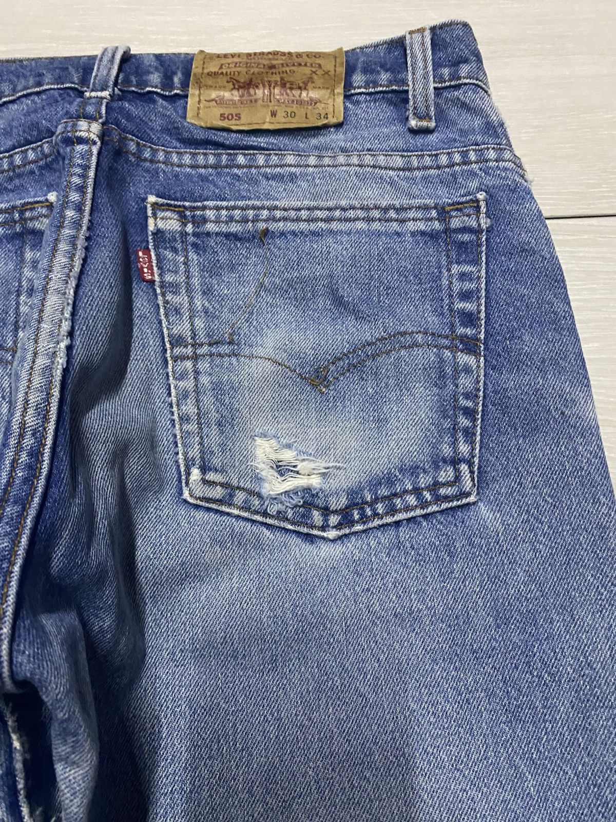 Levi's Vintage Levis 505 90s Faded Wash Distressed Jeans Size US 29 - 10 Thumbnail