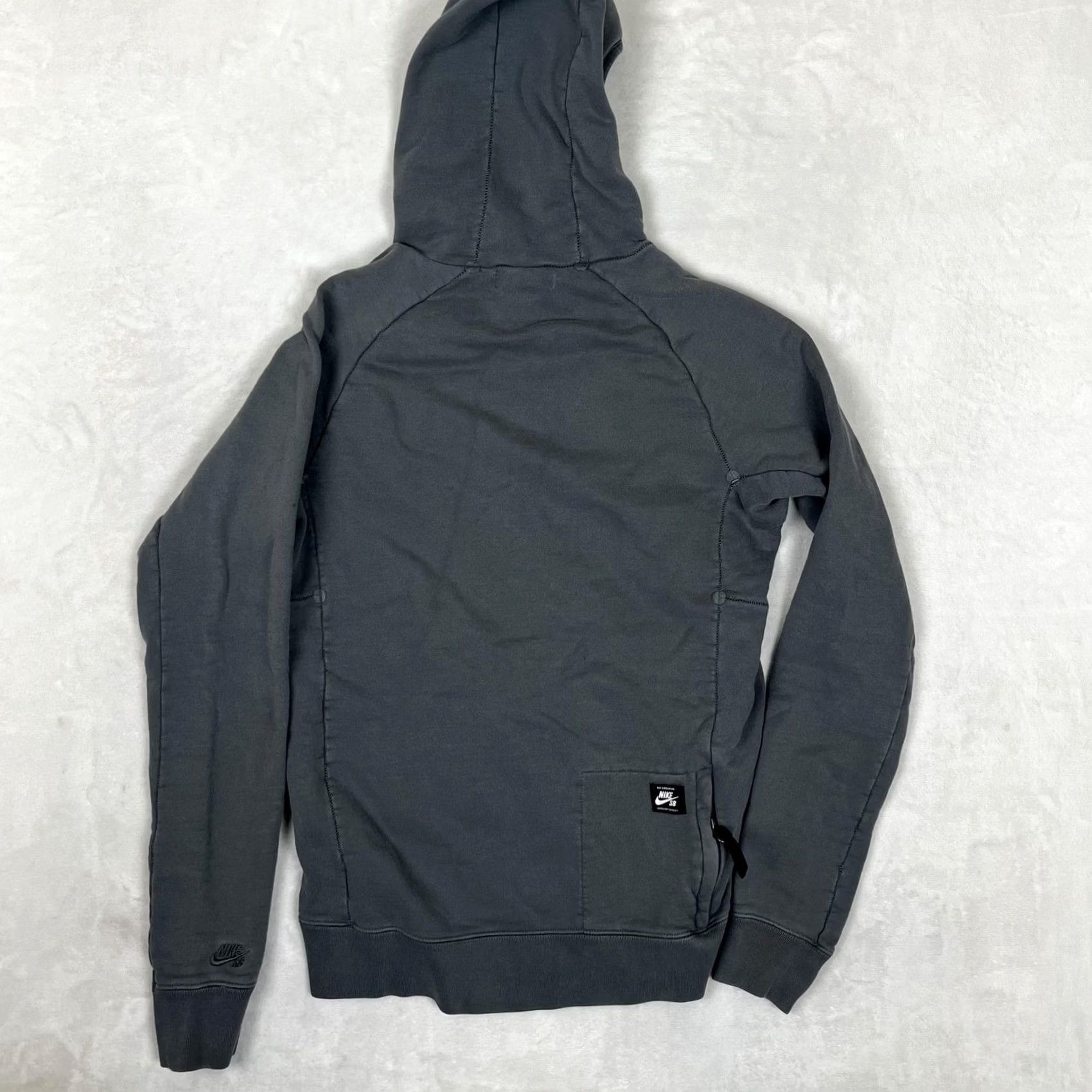 Nike Nike SB Hoodie Mens Medium Gray High Neck Fleece Pullover Sweatshirt Skate Y2K Size US M / EU 48-50 / 2 - 7 Thumbnail