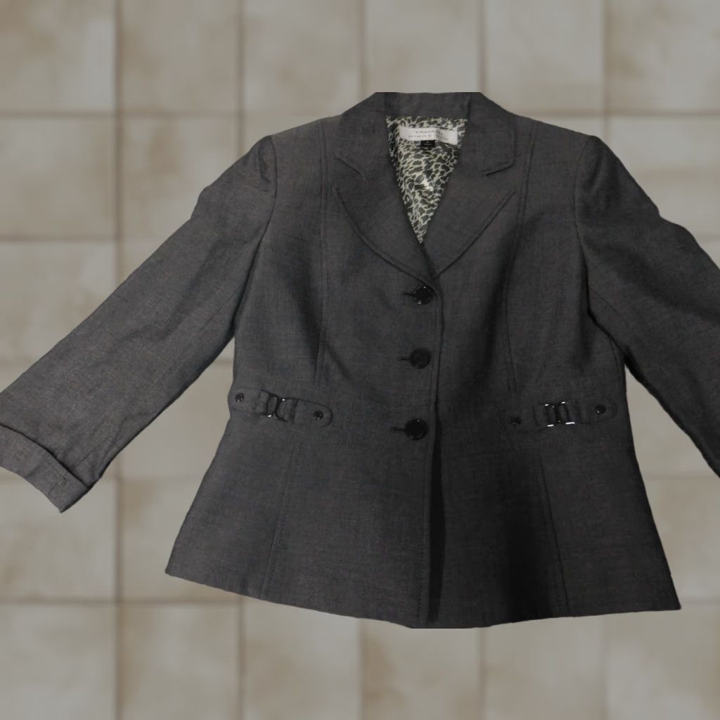 Vintage Tahari ASL Womens Jacket Blazer 4 Gray Three-button Classic Striped Polyester Rayon Lightweight Long Sleeve Middle Length Women Mens? Size S / US 4 / IT 40 - 1 Thumbnail