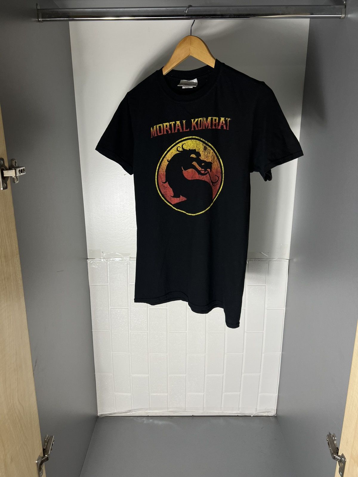 Cartoon Network VINTAGE MORTAL KOMBAT GAME T-SHIRT MOVIE FIGHT RETRO Y2K 90s Size US M / EU 48-50 / 2 - 6 Thumbnail